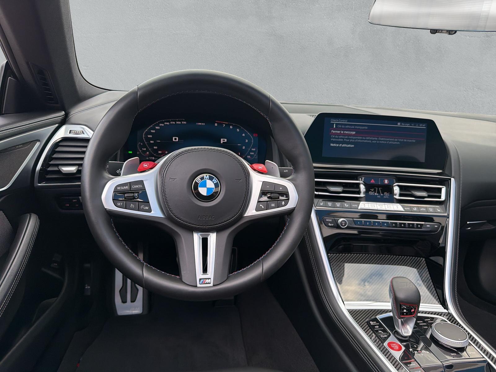 BMW M8 Competition xDrive Cabriolet - 21