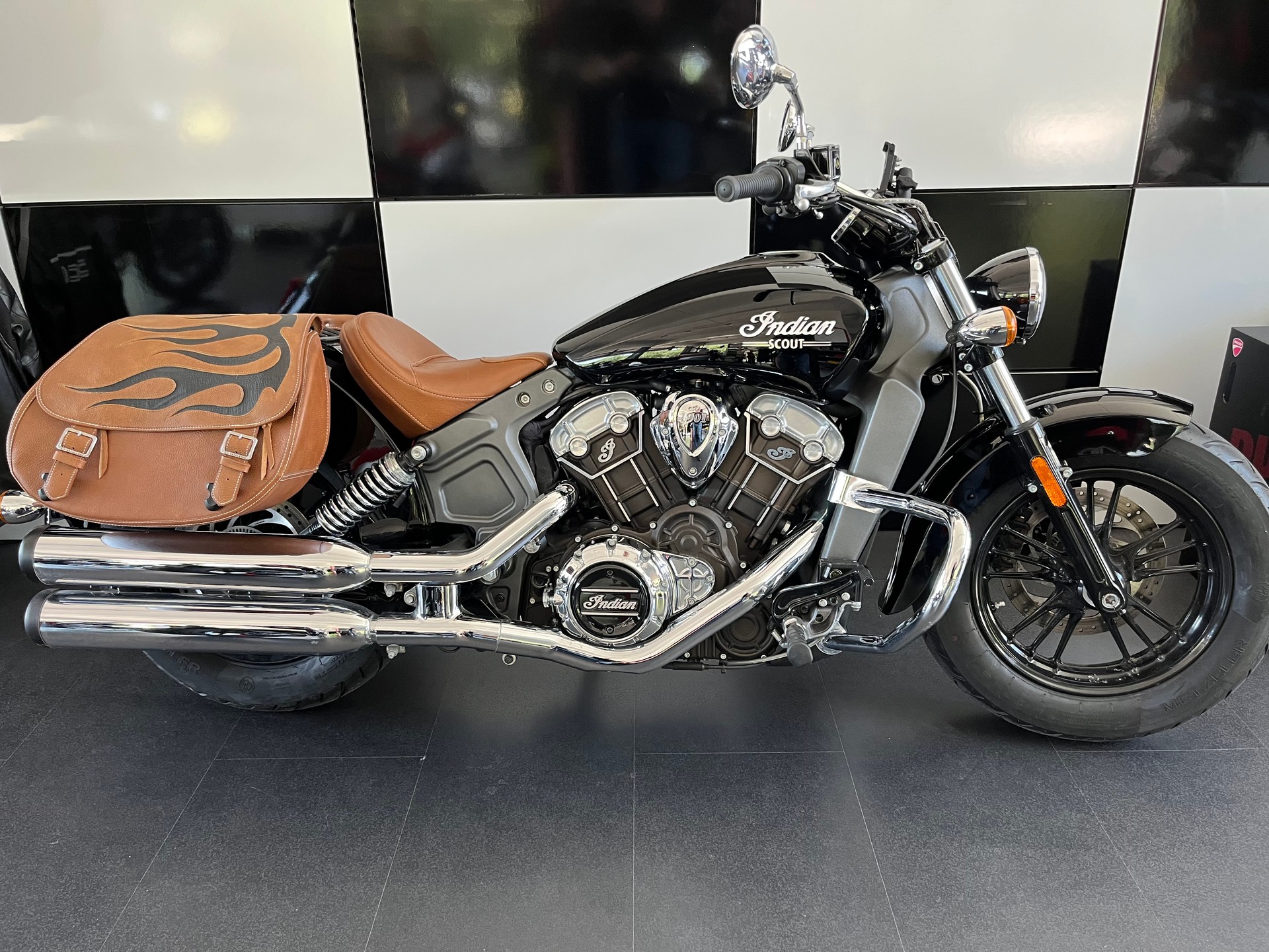 INDIAN Scout ABS