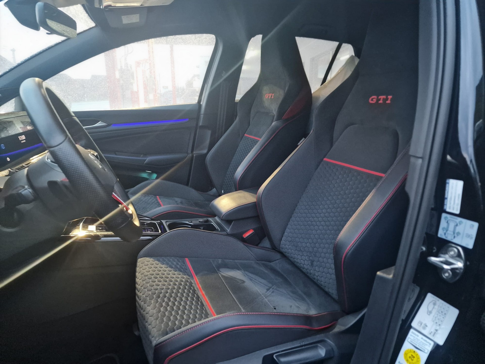 VW Golf 2.0 TSI GTI Clubsport DSG - 10