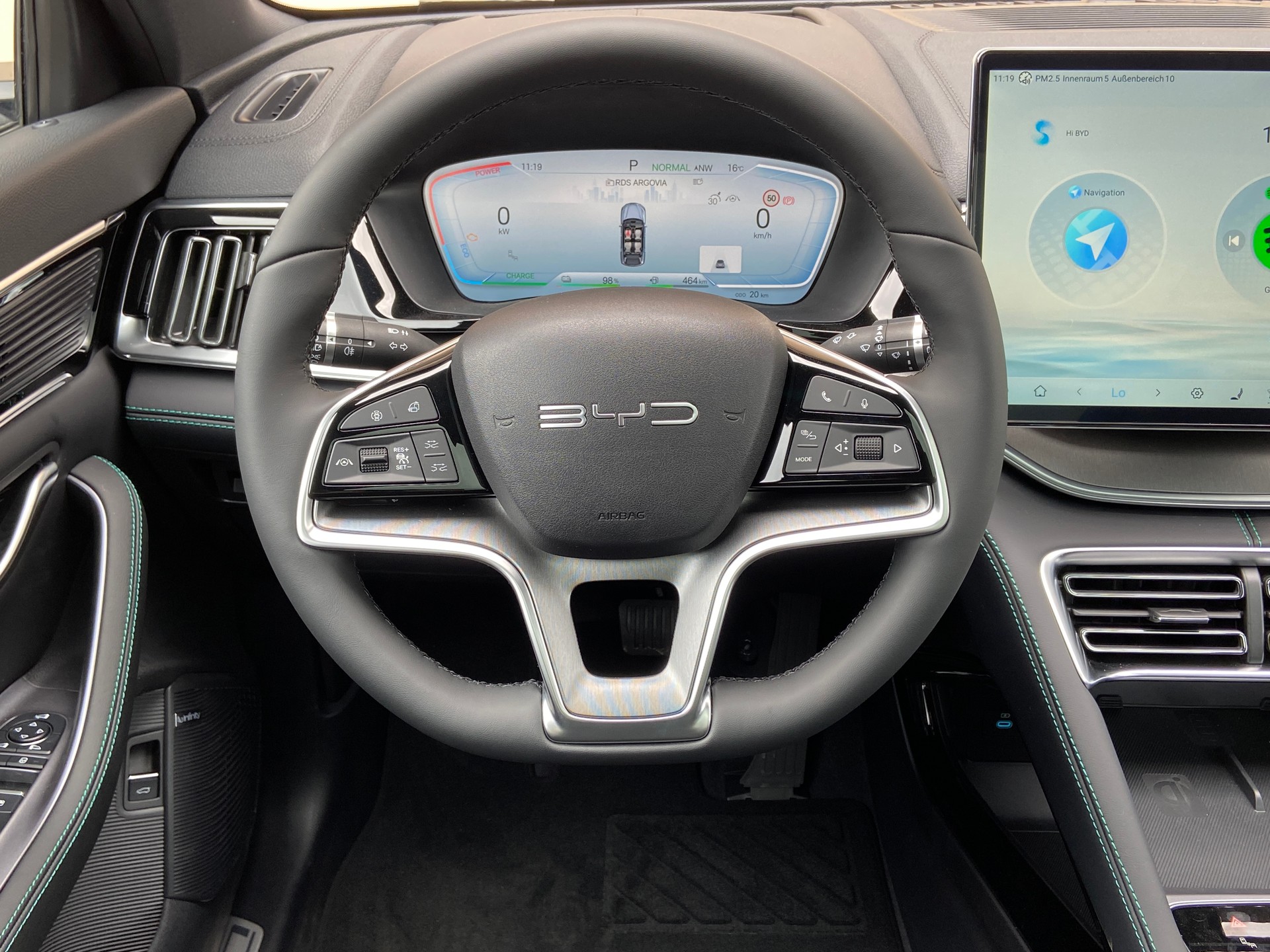 BYD Seal U DM-i Design AWD - 9