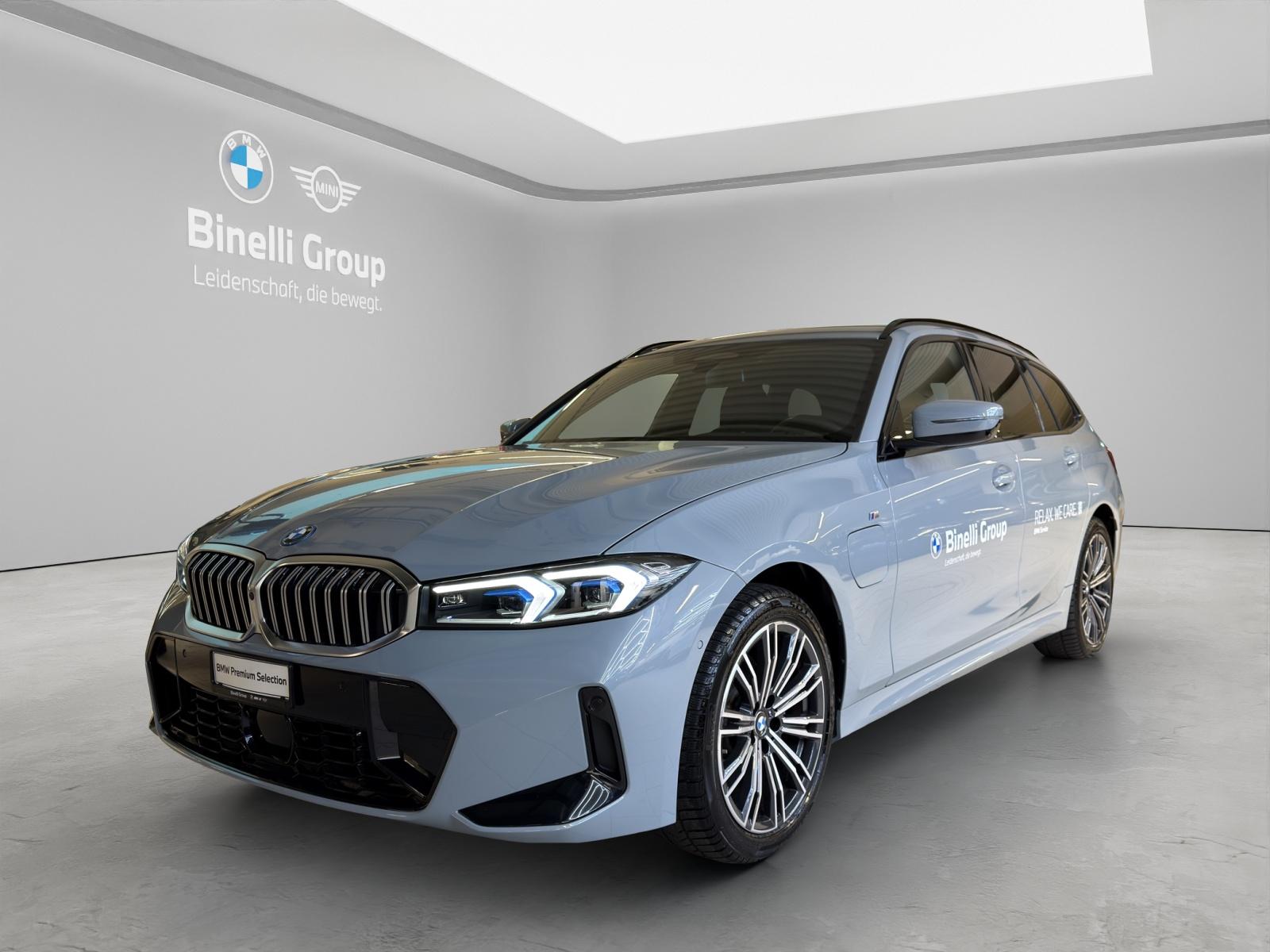 330e xDrive Touring M-SportPaket