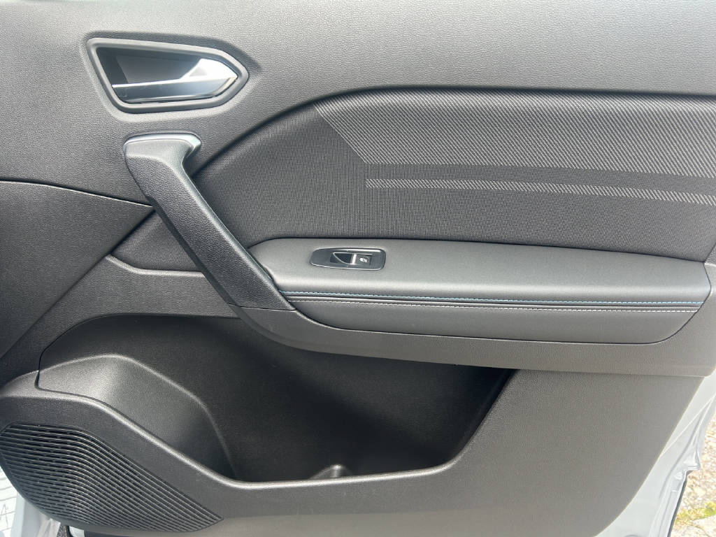 RENAULT Captur 1.8 E-Tech esprit Alpine - 12