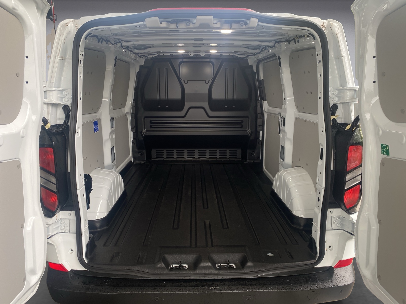 FORD Transit C Van 300 L1 2.0 EcoBlue 110 Trend - 16