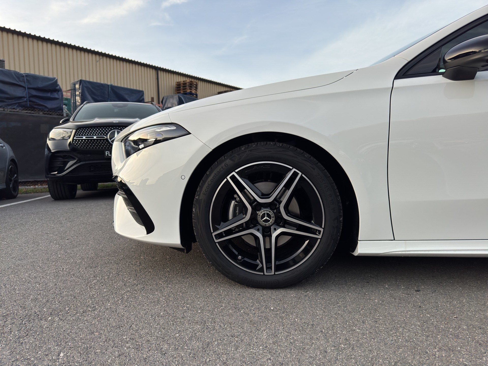 MERCEDES-BENZ A 200 Night Star 7G-DCT - 7