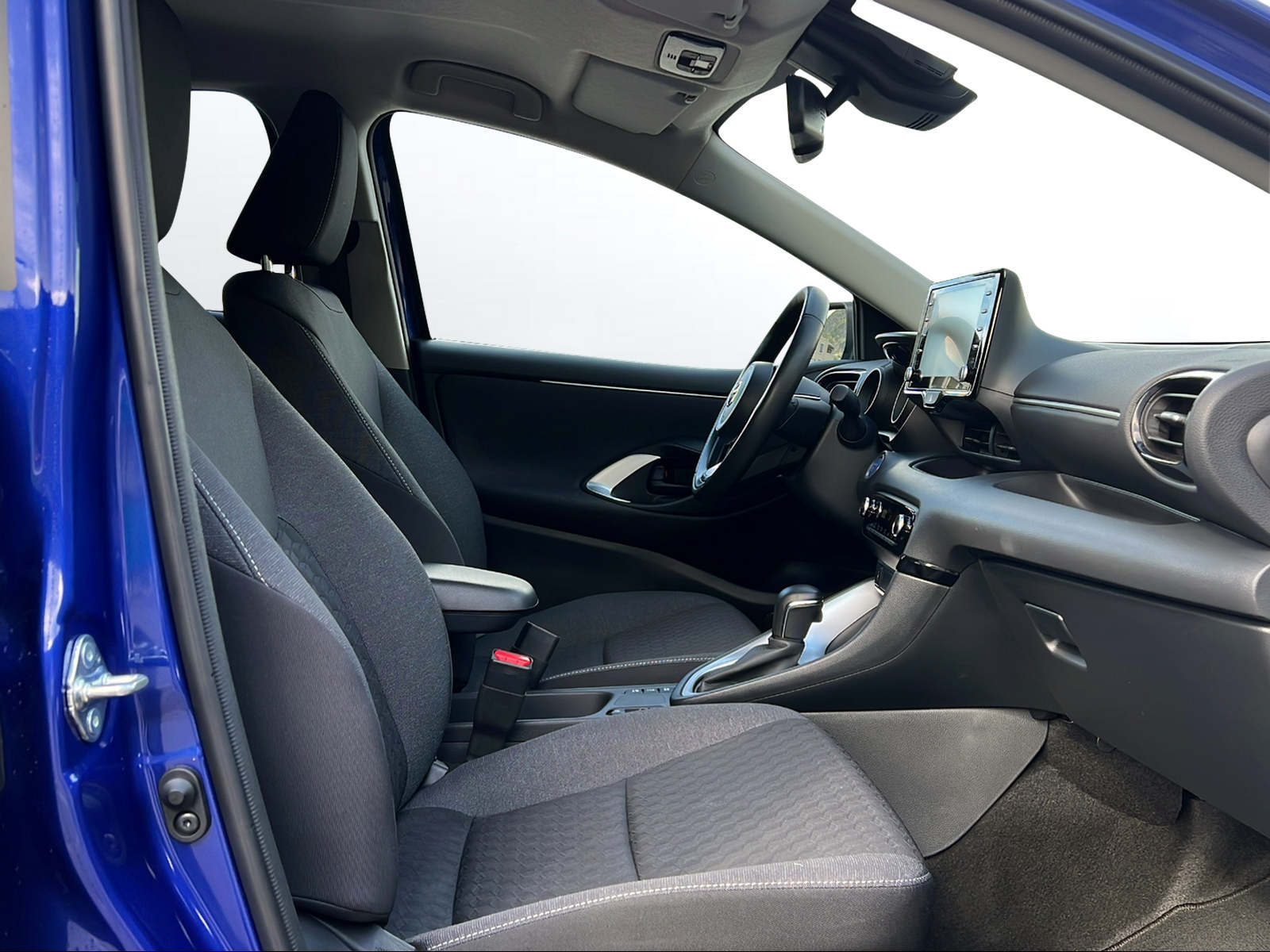 TOYOTA Yaris 1.5 Trend e-CVT - 11