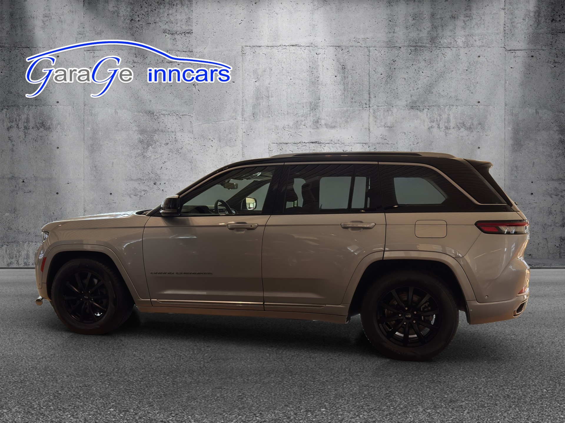 JEEP Hemi Summit Reserve - 4