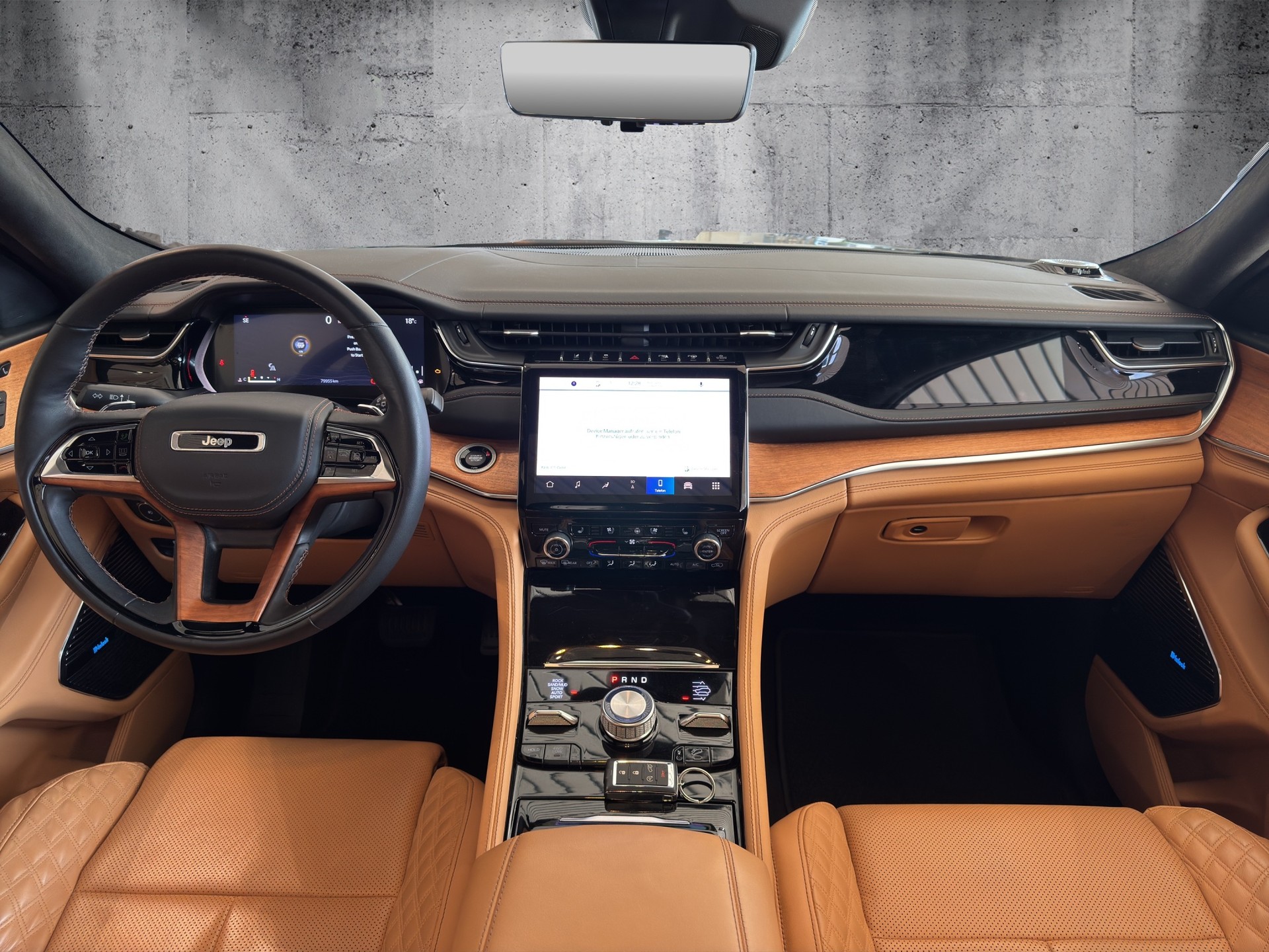 JEEP Hemi Summit Reserve - 8