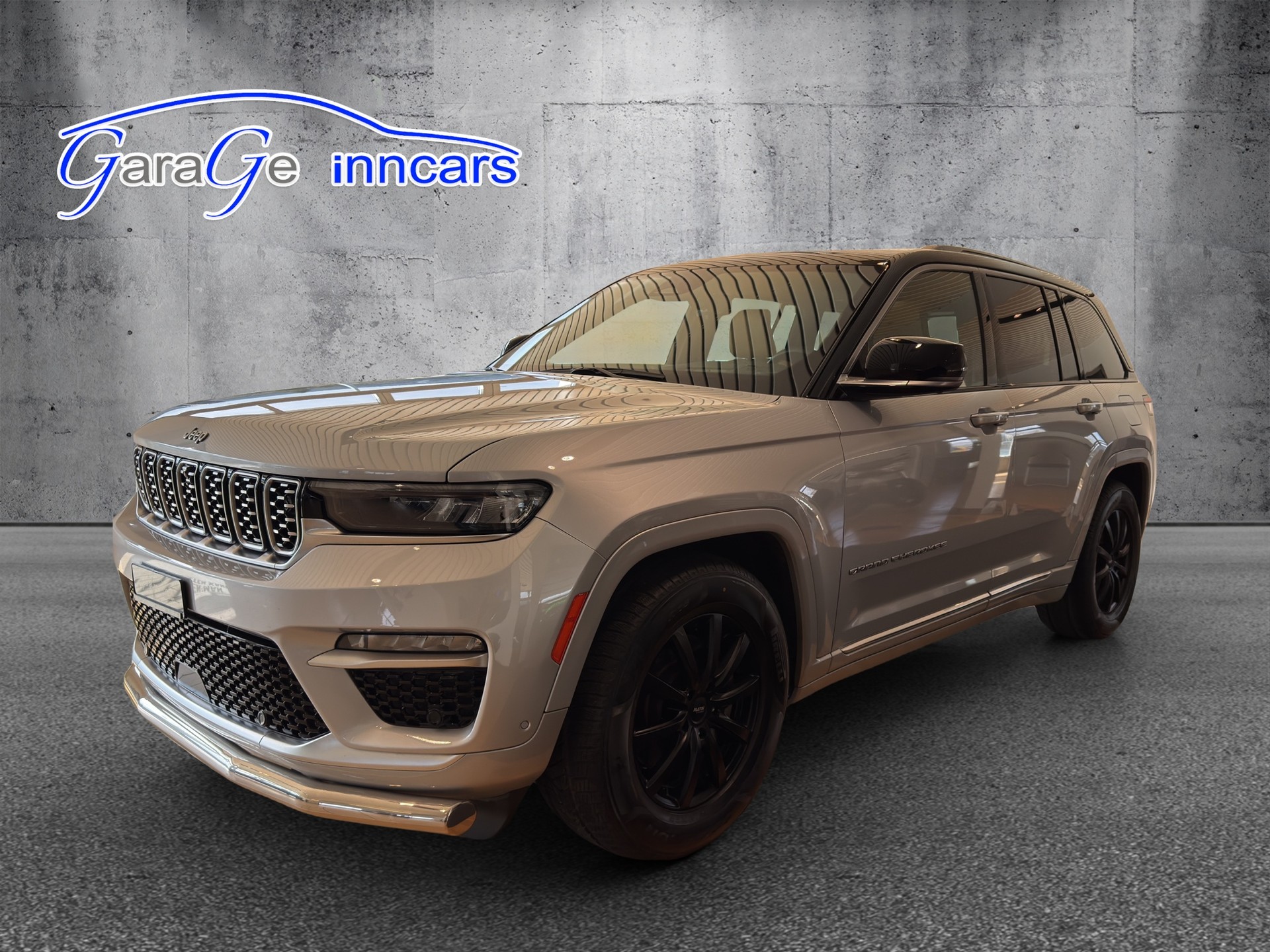 JEEP Hemi Summit Reserve