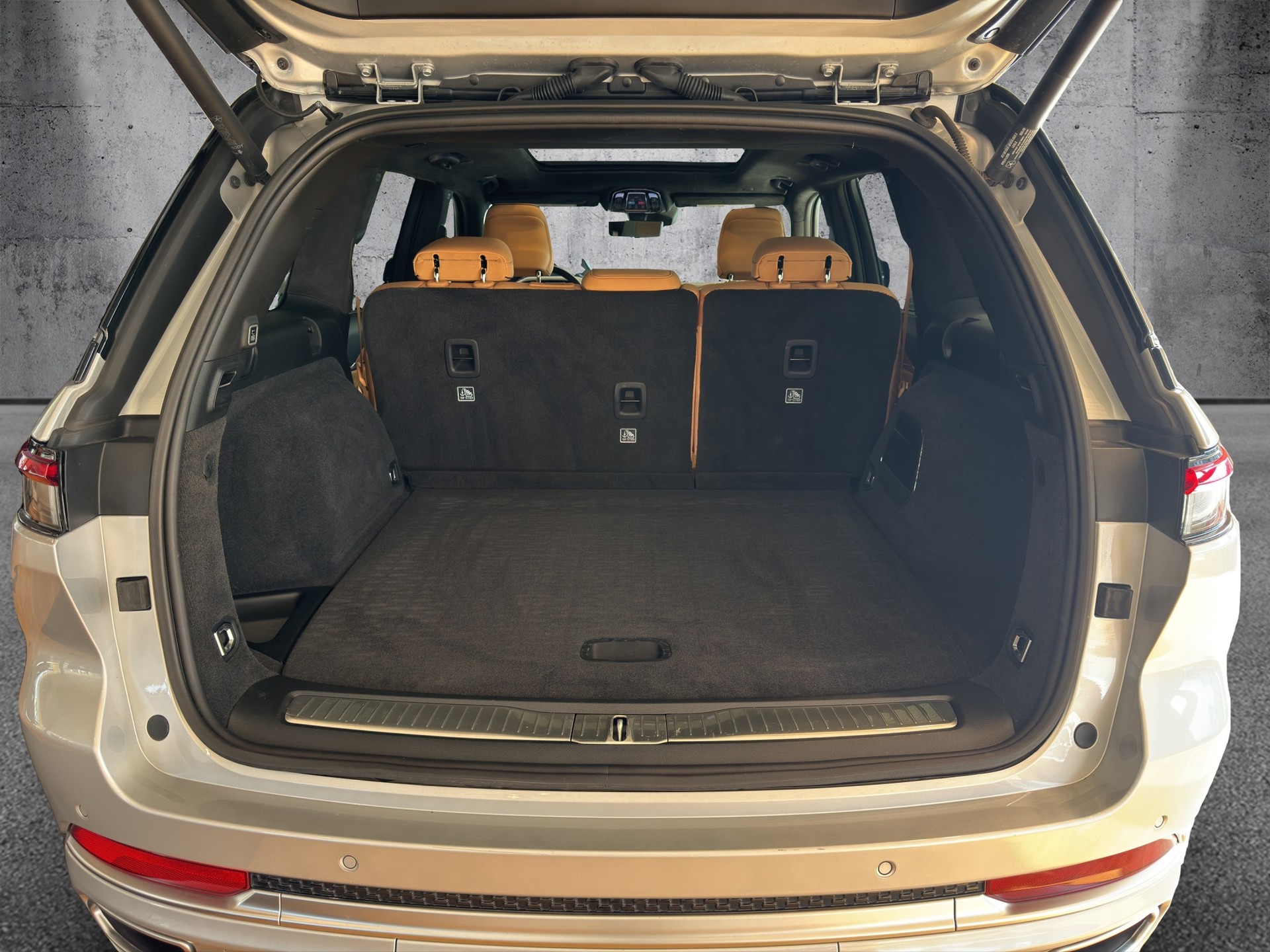 JEEP Hemi Summit Reserve - 15