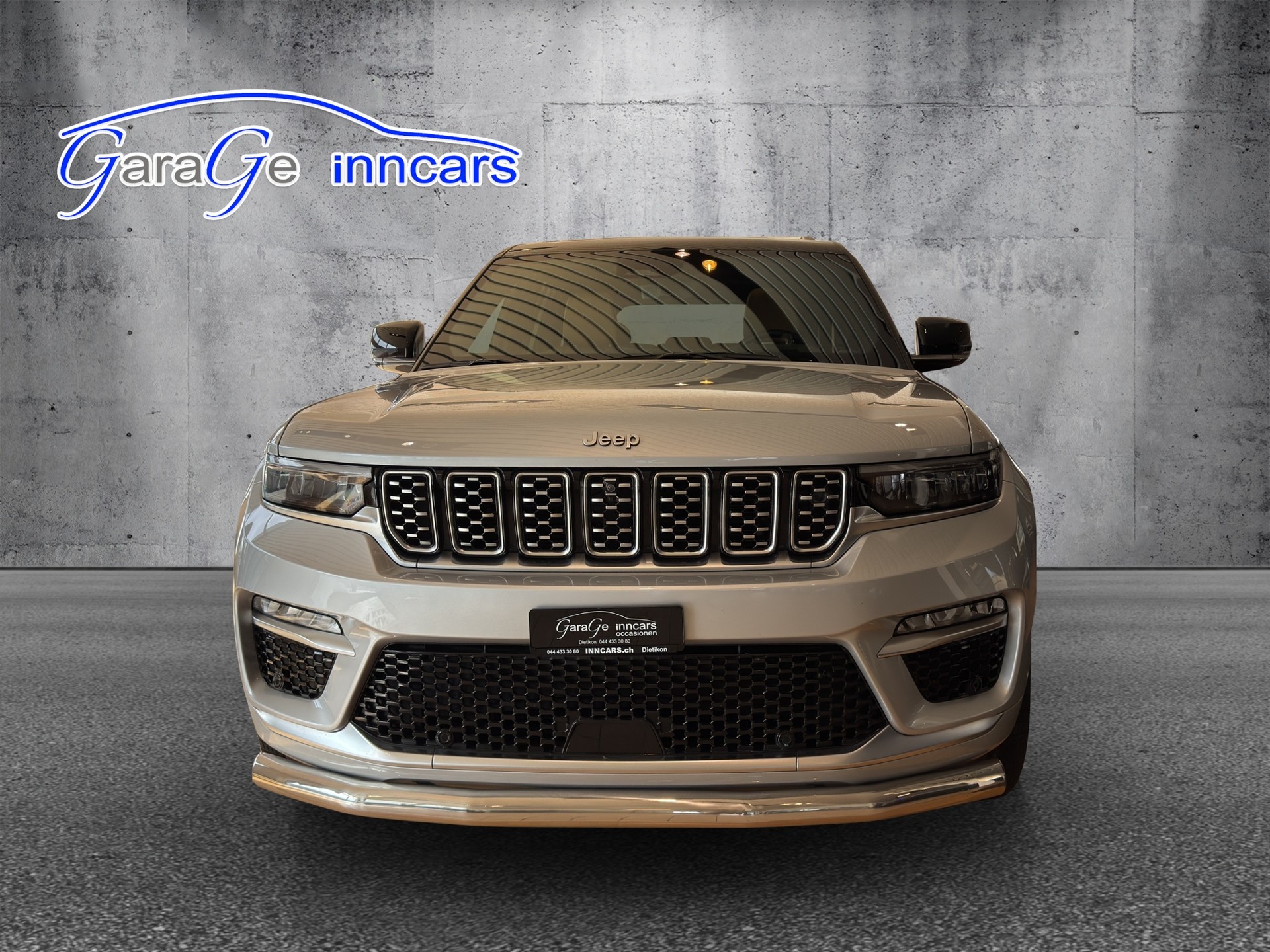 JEEP Hemi Summit Reserve - 2