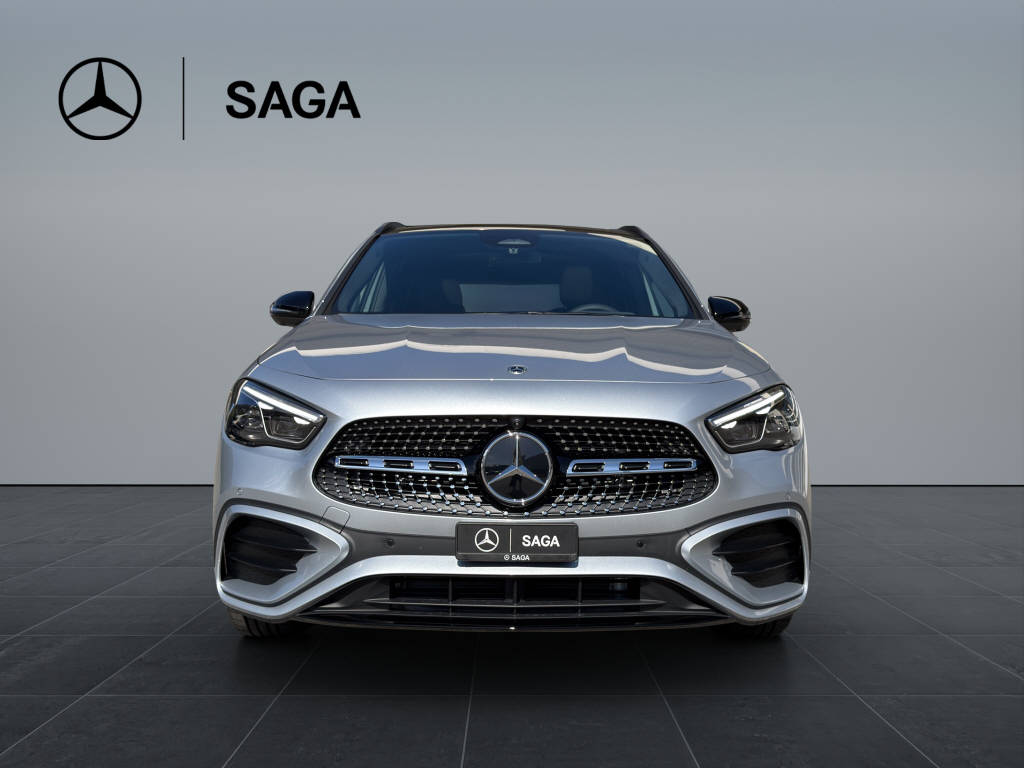 MERCEDES-BENZ GLA 220 d AMG Line 4matic - 2