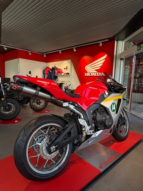 HONDA CBR 600 RR - 5