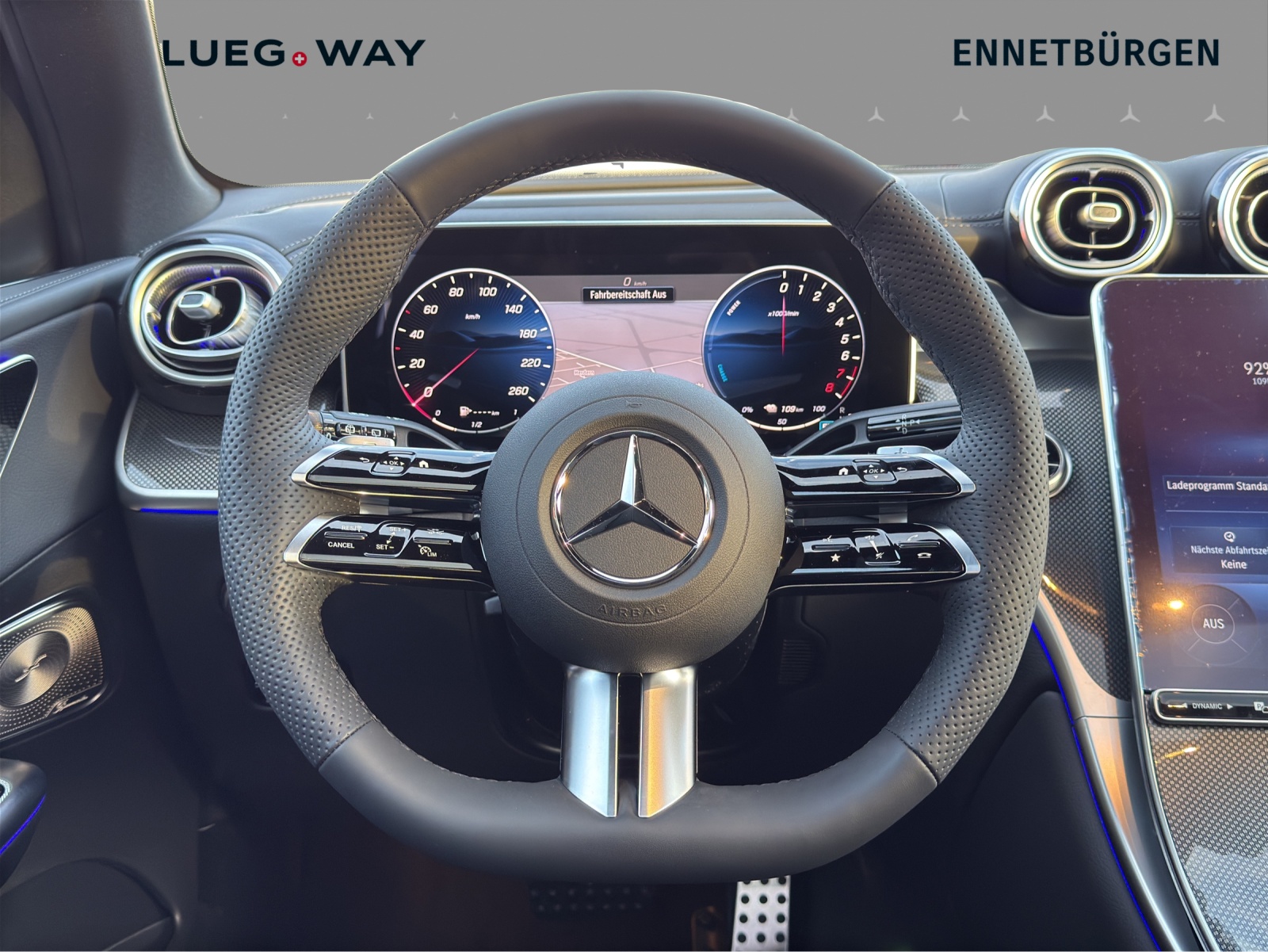 MERCEDES-BENZ GLC 300 e 4Matic 9G-Tronic - 12