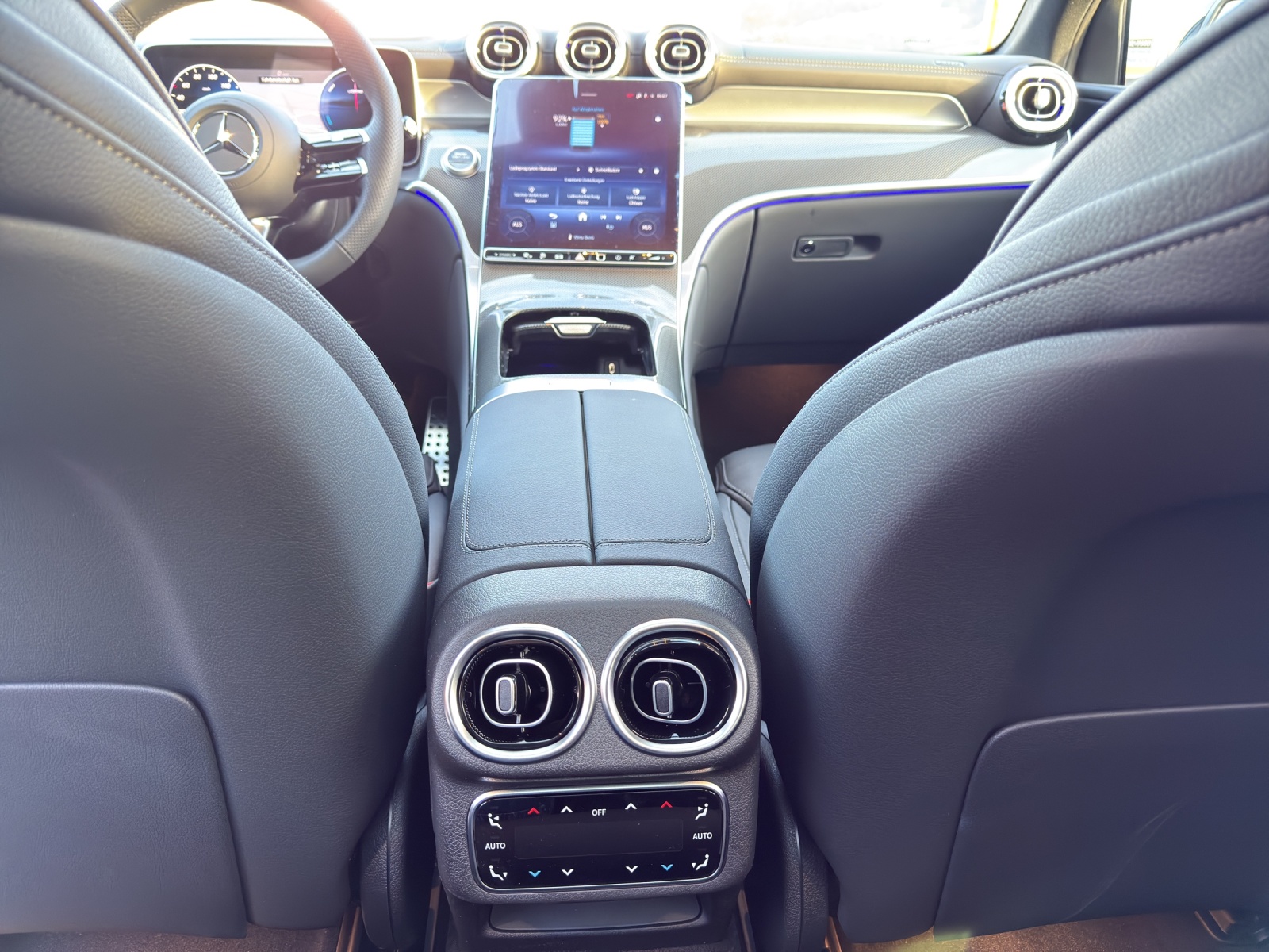 MERCEDES-BENZ GLC 300 e 4Matic 9G-Tronic - 14