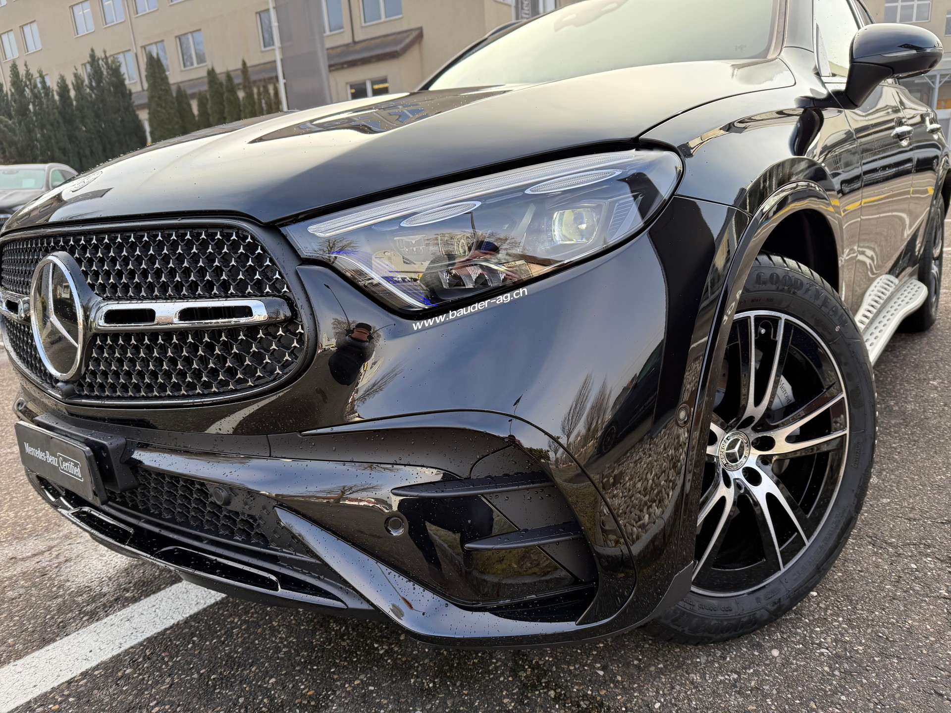 MERCEDES-BENZ GLC 300 4Matic 9G-Tronic - 11