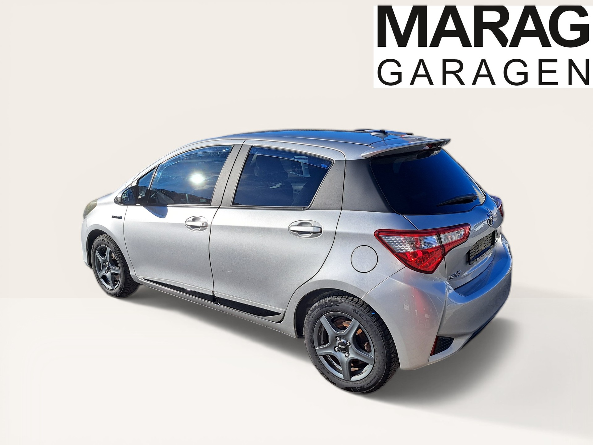 TOYOTA Yaris 1.5 VVT-i Hybrid Trend e-CVT - 10