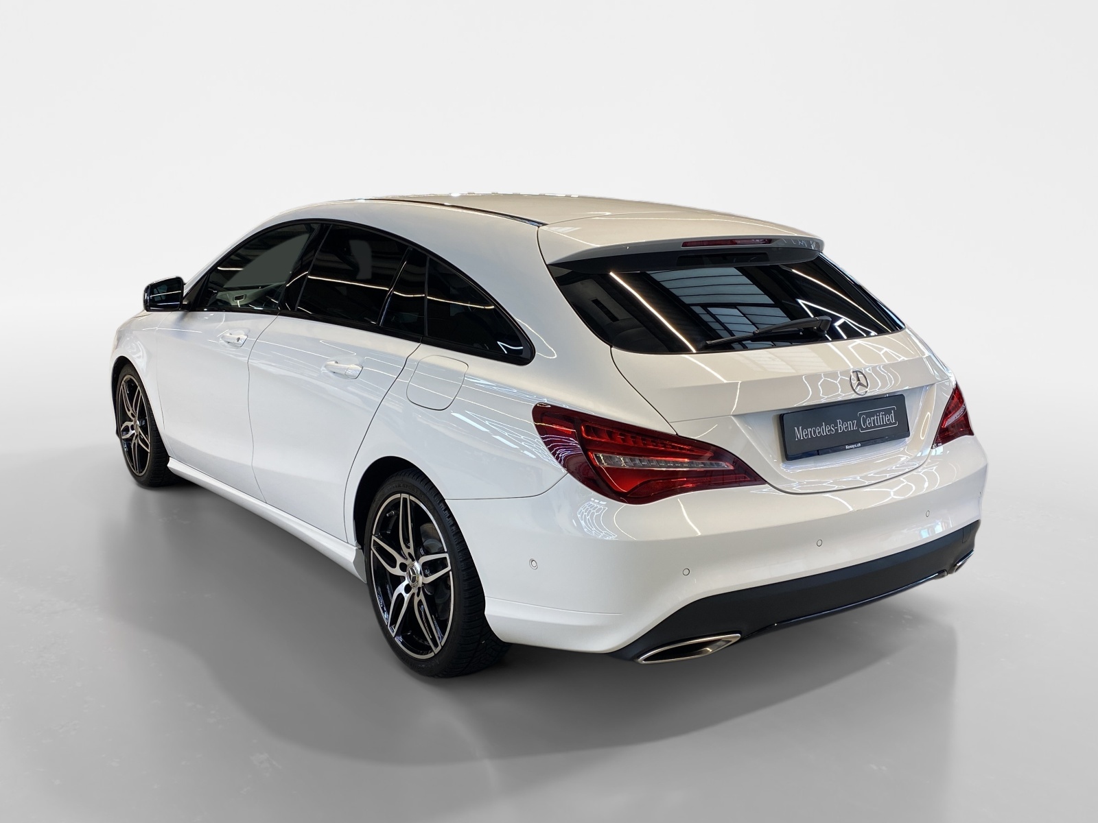 MERCEDES-BENZ CLA 200 Night Star Shooting Brake - 4