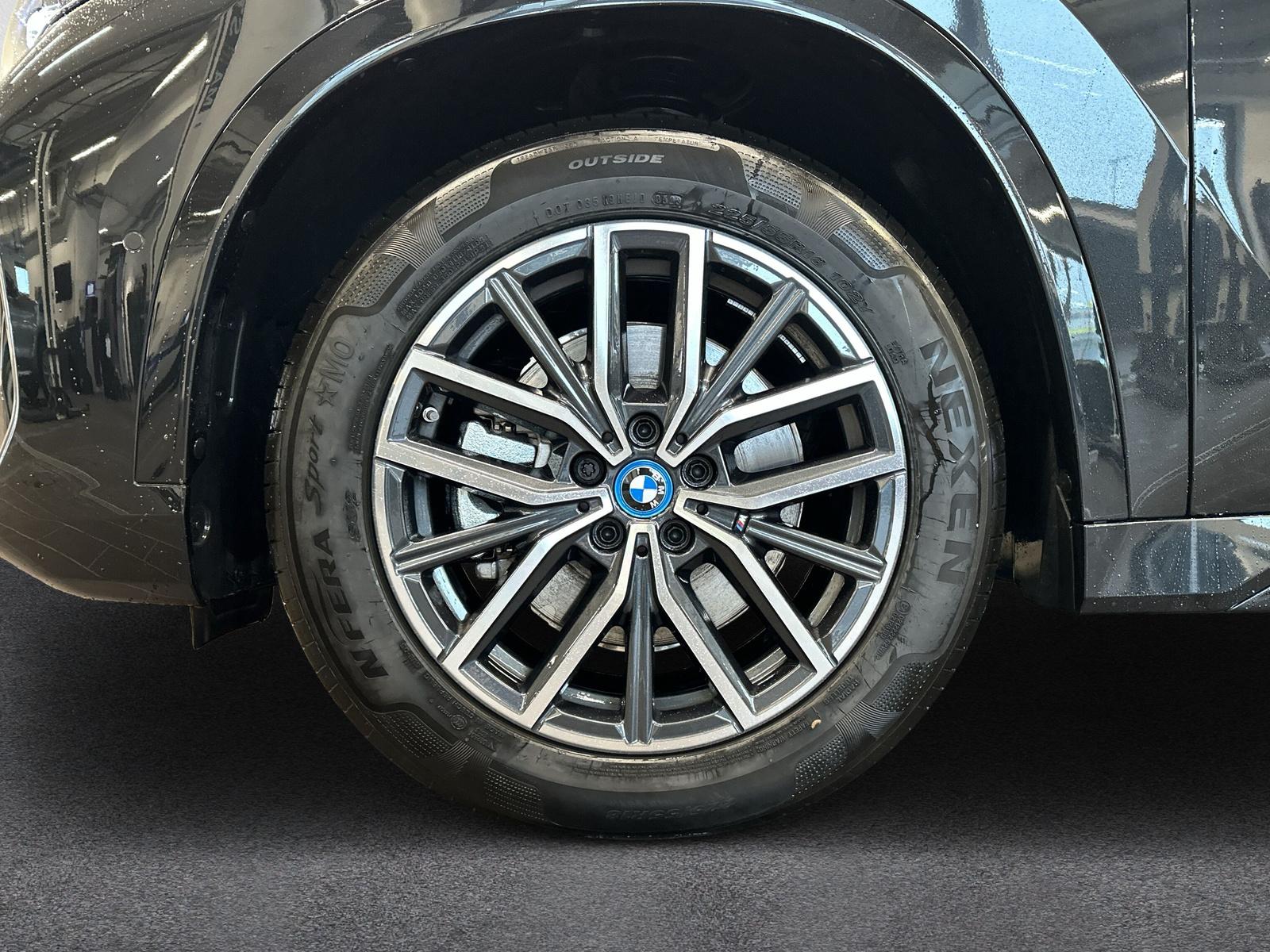 BMW iX1 30 M Sport xDrive U11 (CH) 📍 - 11