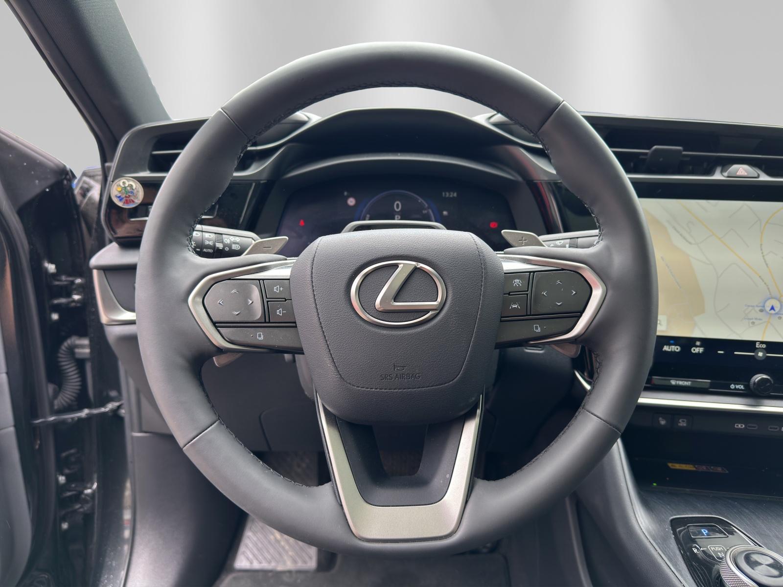 LEXUS RZ 450e Excellence - 9