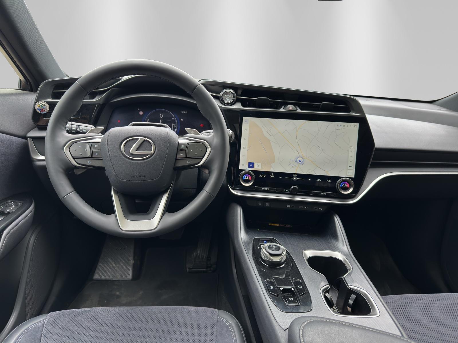 LEXUS RZ 450e Excellence - 10