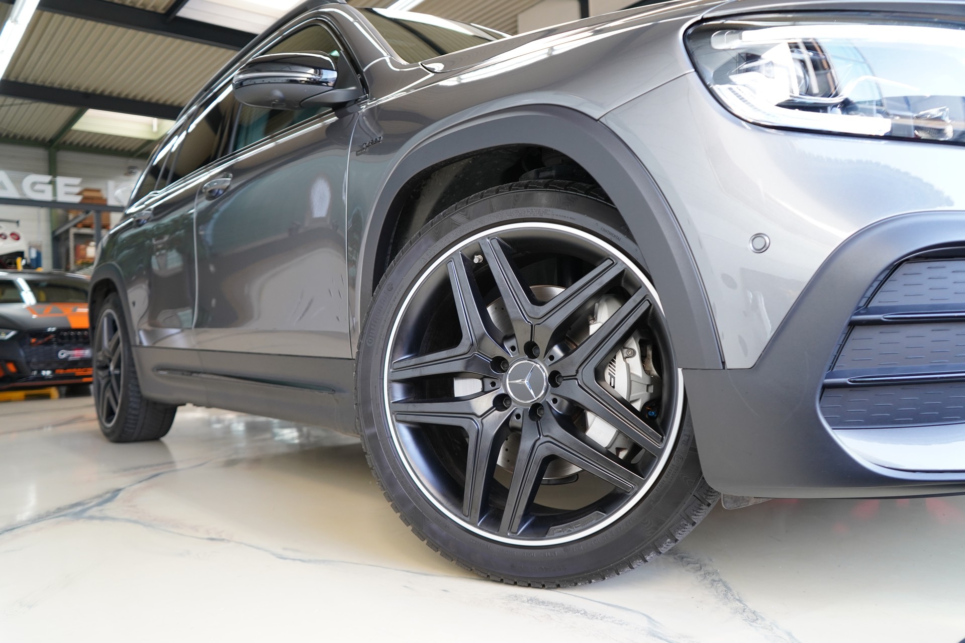 MERCEDES-BENZ GLB 35 AMG 4Matic 8G-Tronic - 13