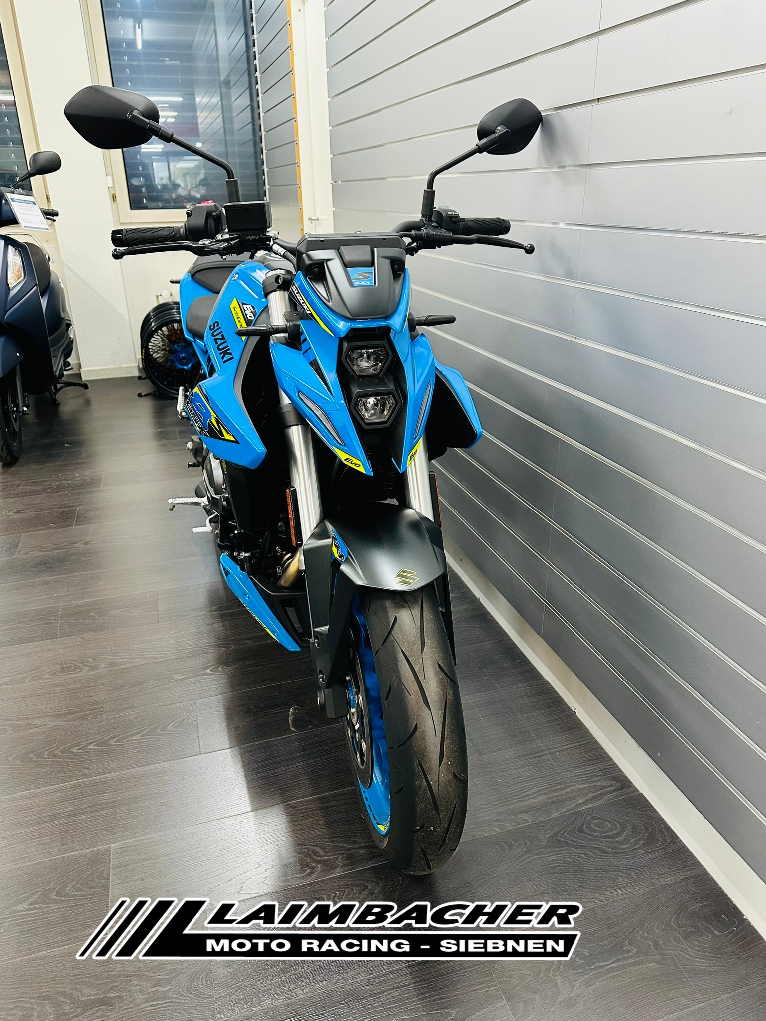 SUZUKI GSX 8 S EVO - 2