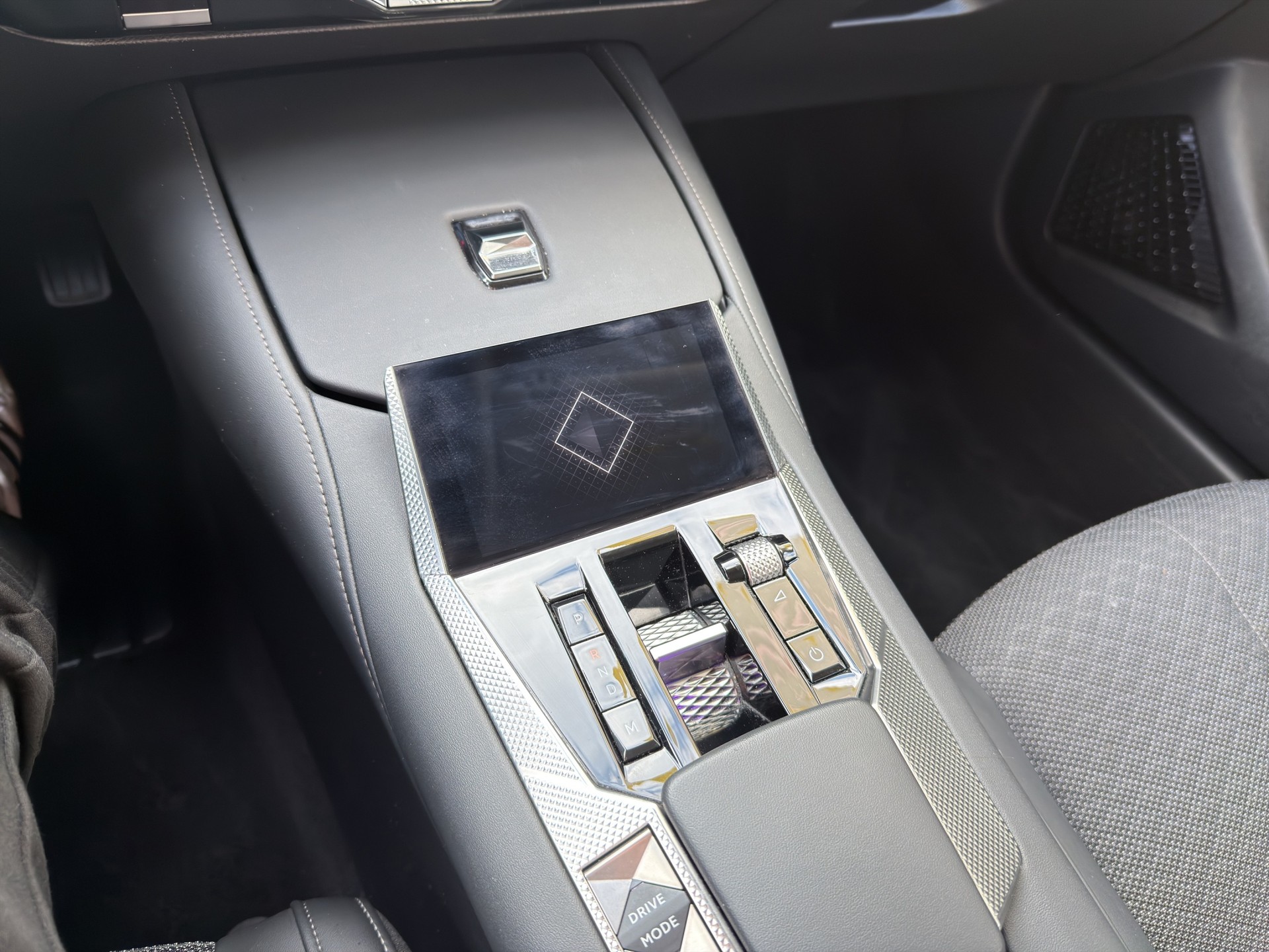 DS AUTOMOBILES DS4 1.2 Trocadero EAT8 - 11