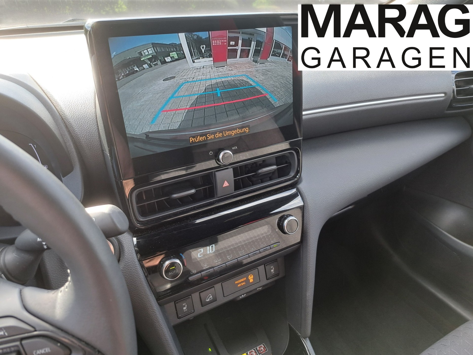 TOYOTA Yaris Cross 1.5 Trend AWDi e-CVT - 12