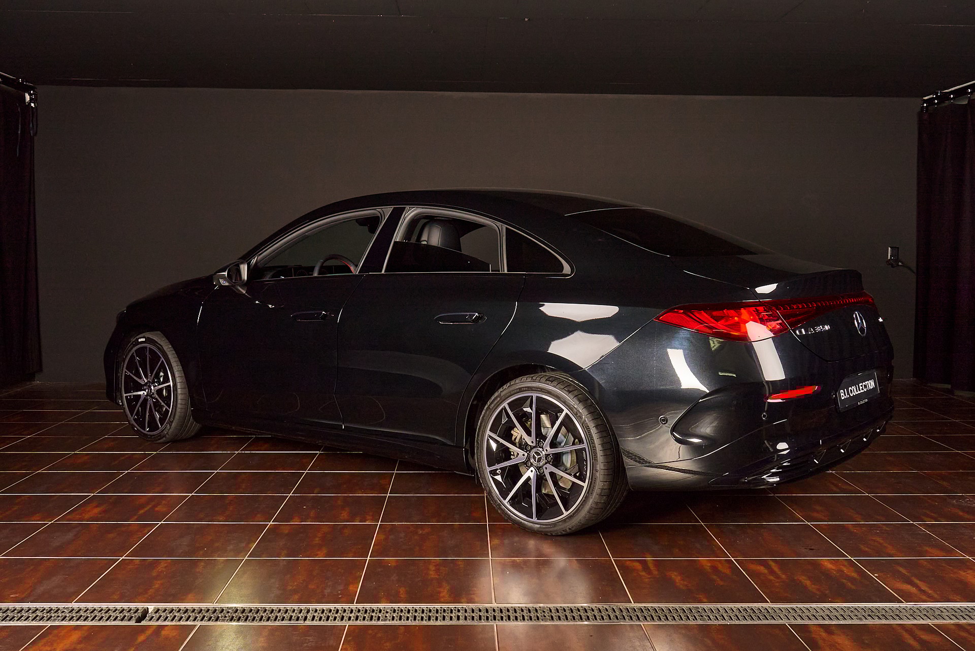 MERCEDES-BENZ CLA 350 EQ Technology 4Matic - 9