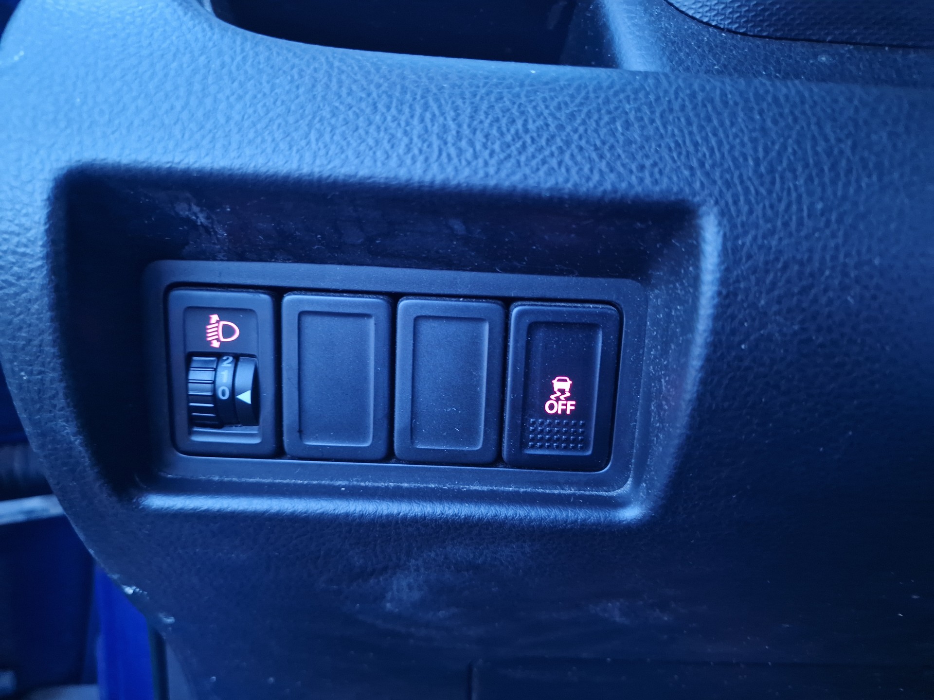 SUZUKI Swift 1.2i 16V GL 4x4 8x Rad MFK Neu 12Mt Gara - 16