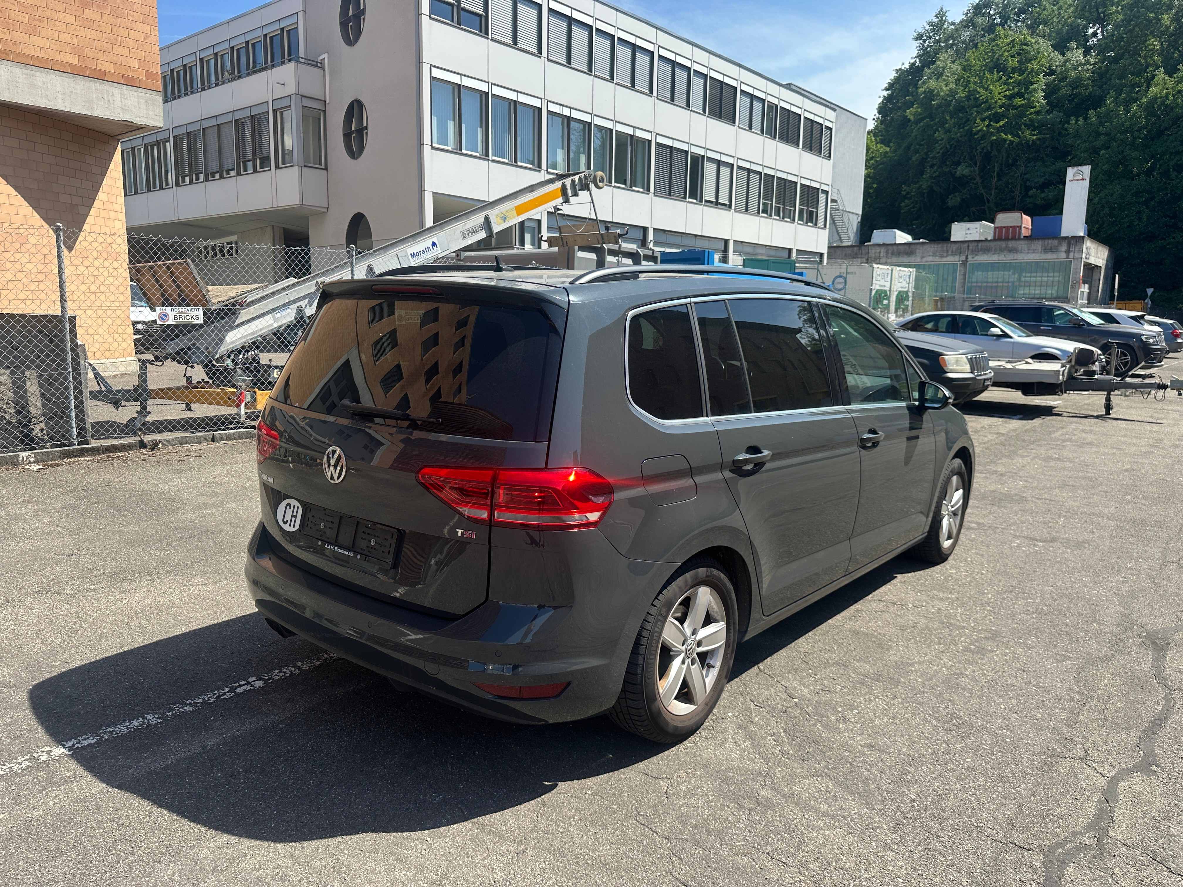 VW TOURAN 6