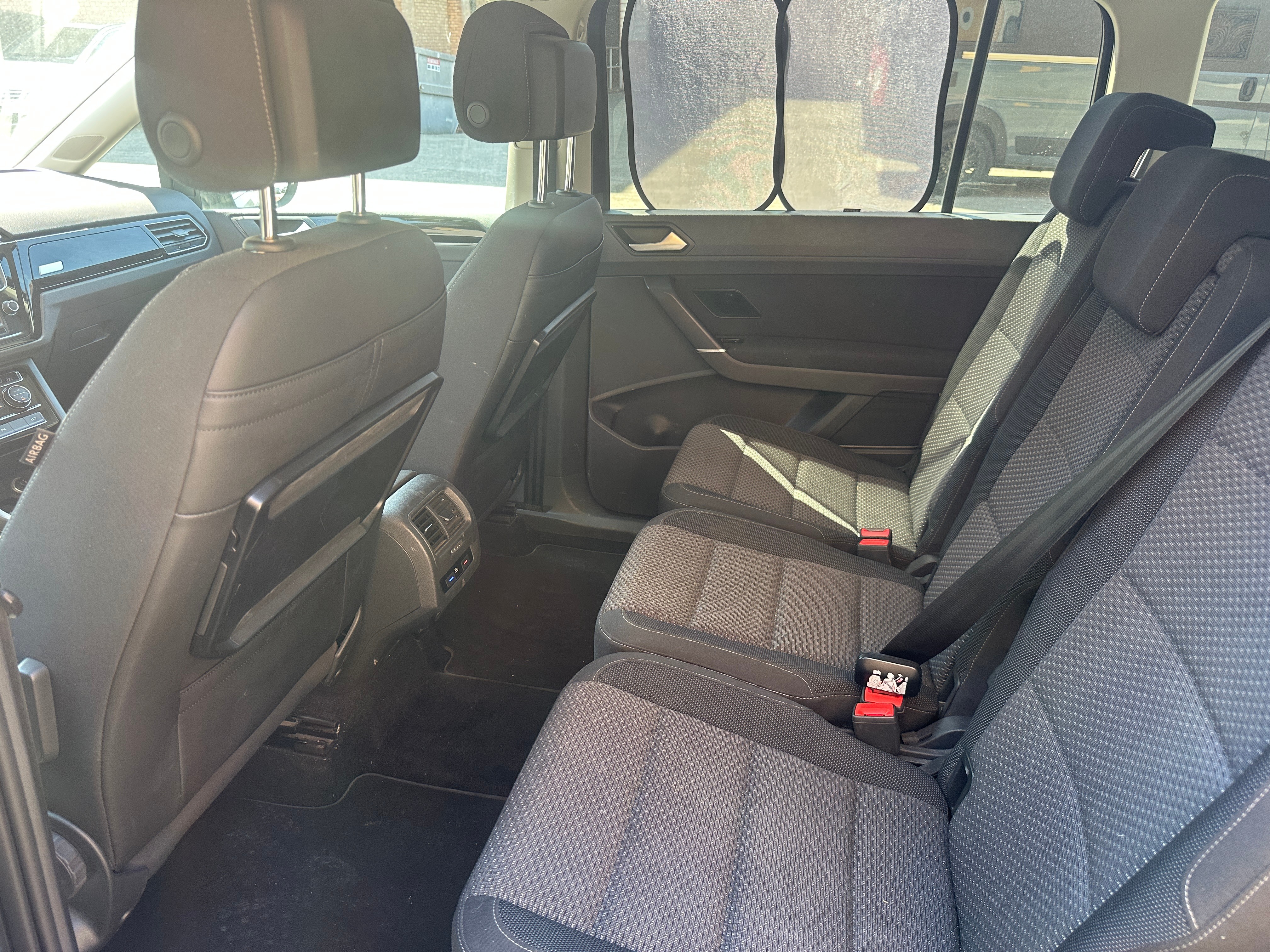 VW TOURAN 10