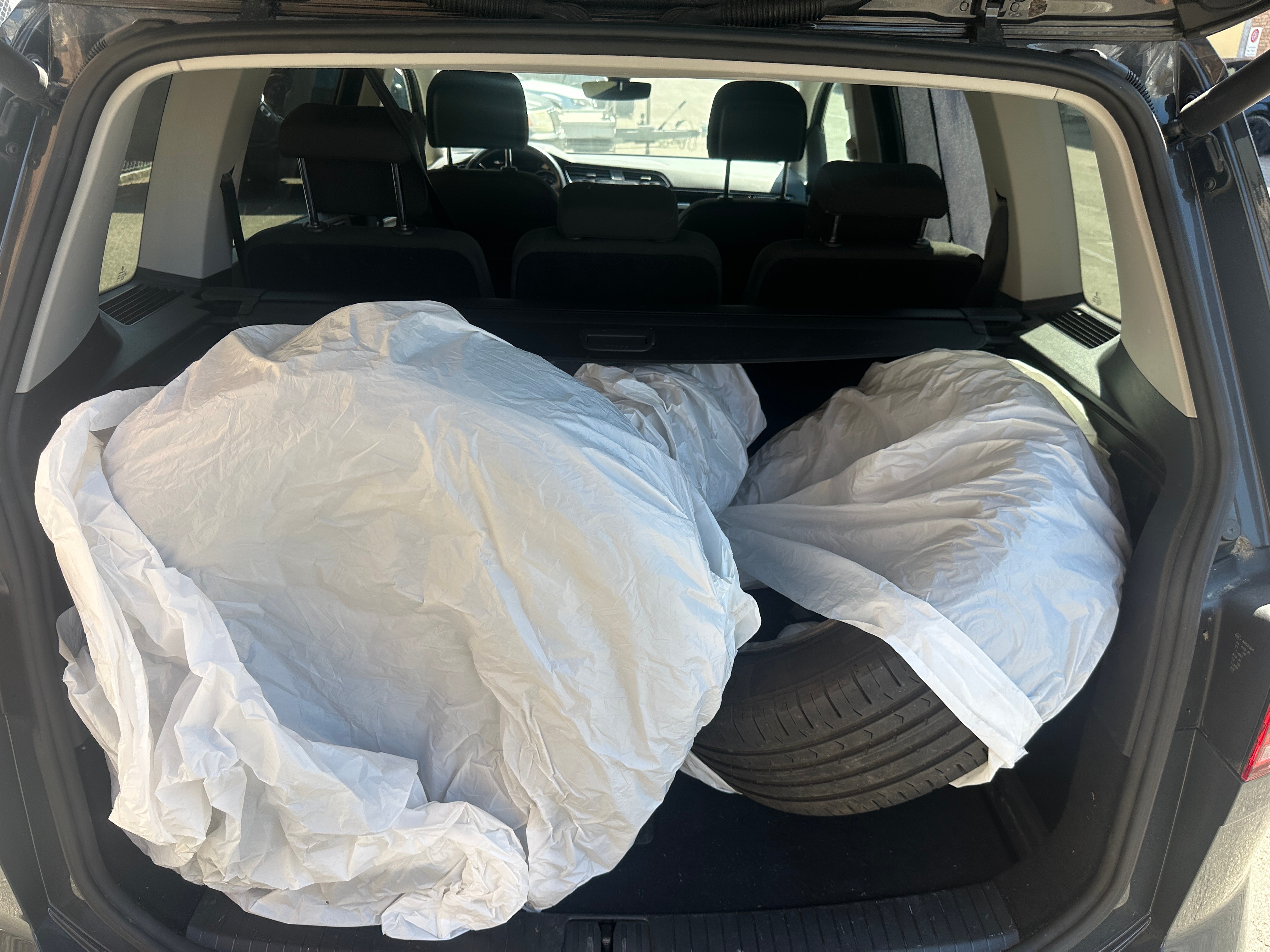 VW TOURAN 14