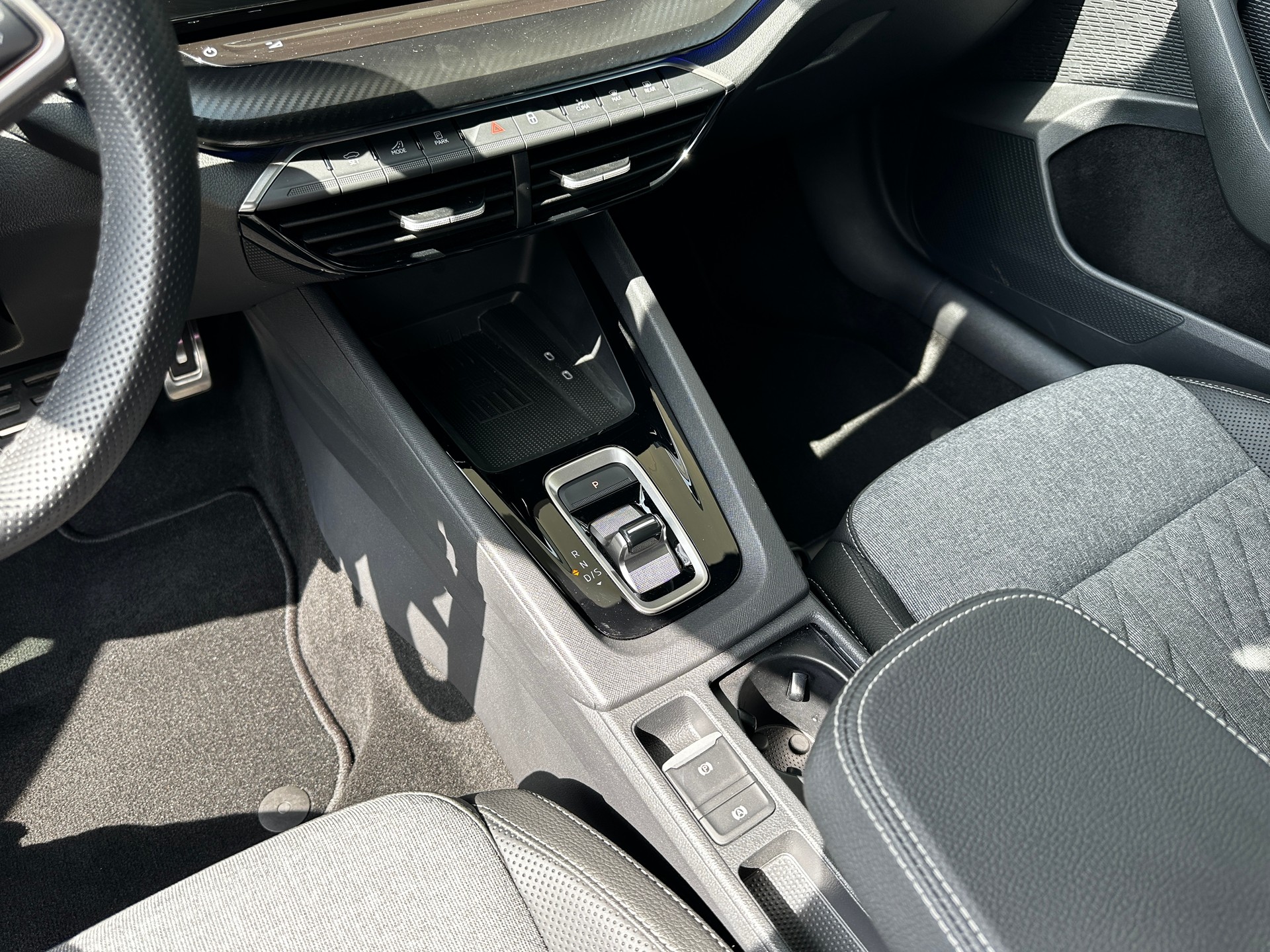 SKODA Octavia Combi 1.5 TSI mHEV DSG Sport Line - 16