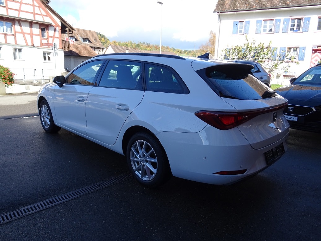 SEAT Leon ST 2.0 TDI Style DSG - 4