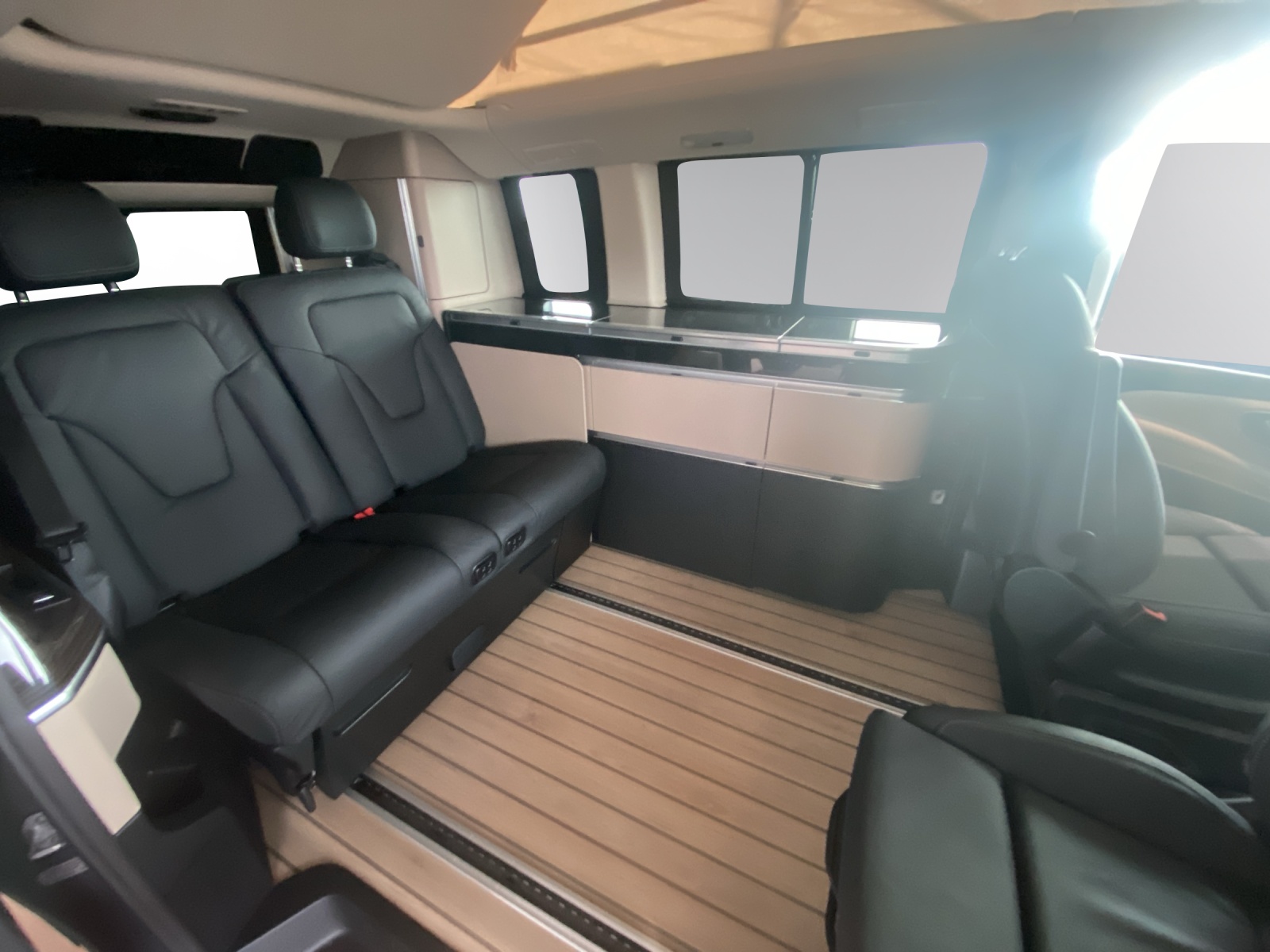 MERCEDES-BENZ Marco Polo 250 d 4M Automat - 14