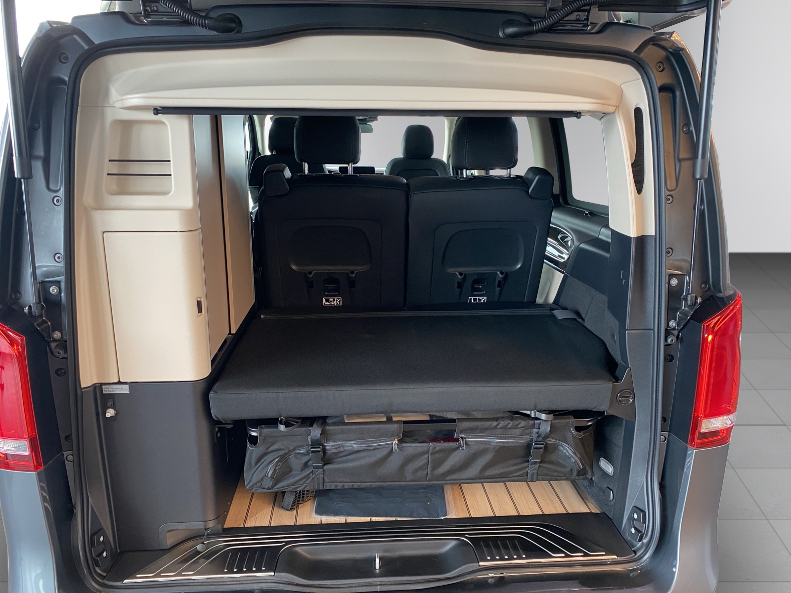 MERCEDES-BENZ Marco Polo 250 d 4M Automat - 7