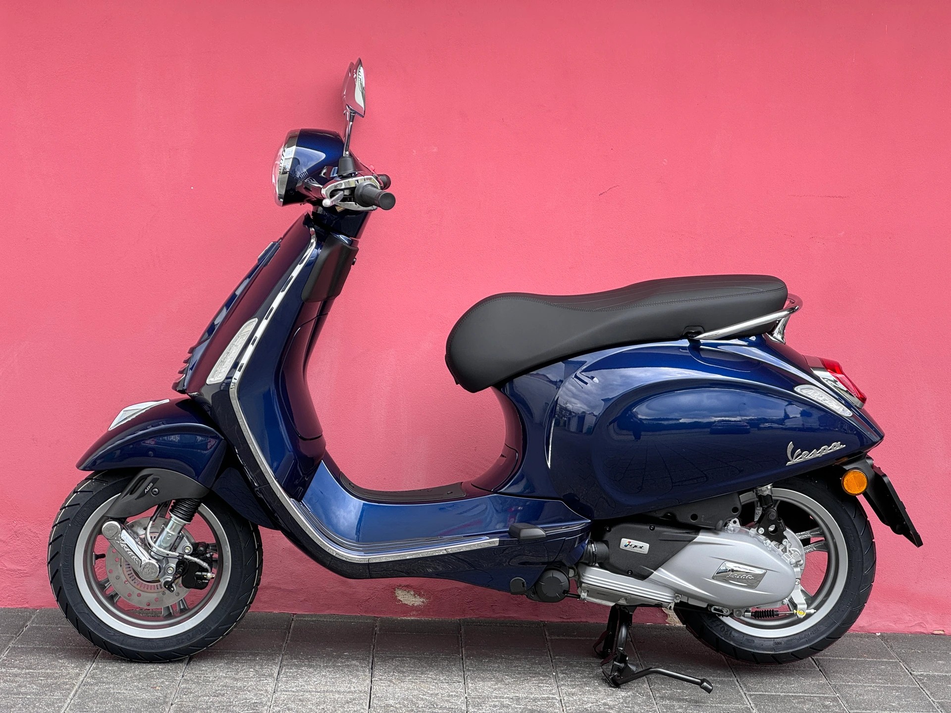 PIAGGIO Vespa 125 Primavera ABS - 12