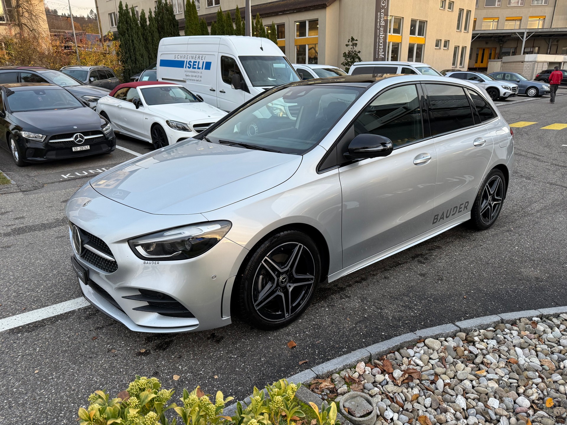 MERCEDES-BENZ B 200 d AMG Line - 3