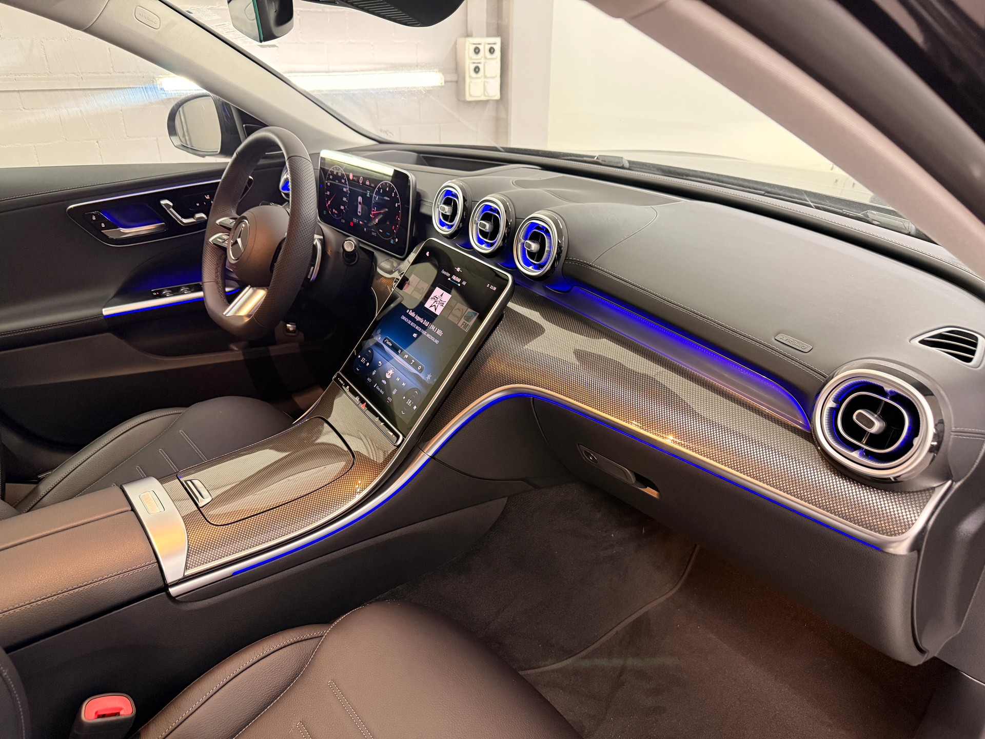 MERCEDES-BENZ C 300 4MATIC Limousine - 9