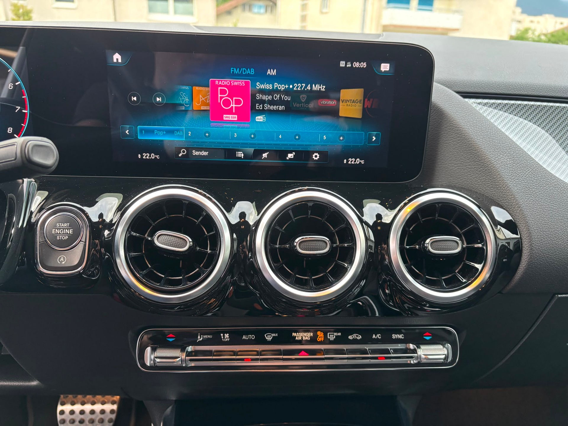 MERCEDES-BENZ B 220 4Matic AMG Line - 10