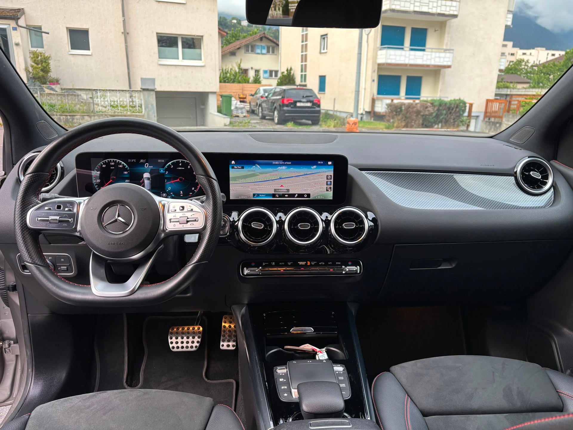 MERCEDES-BENZ B 220 4Matic AMG Line - 13