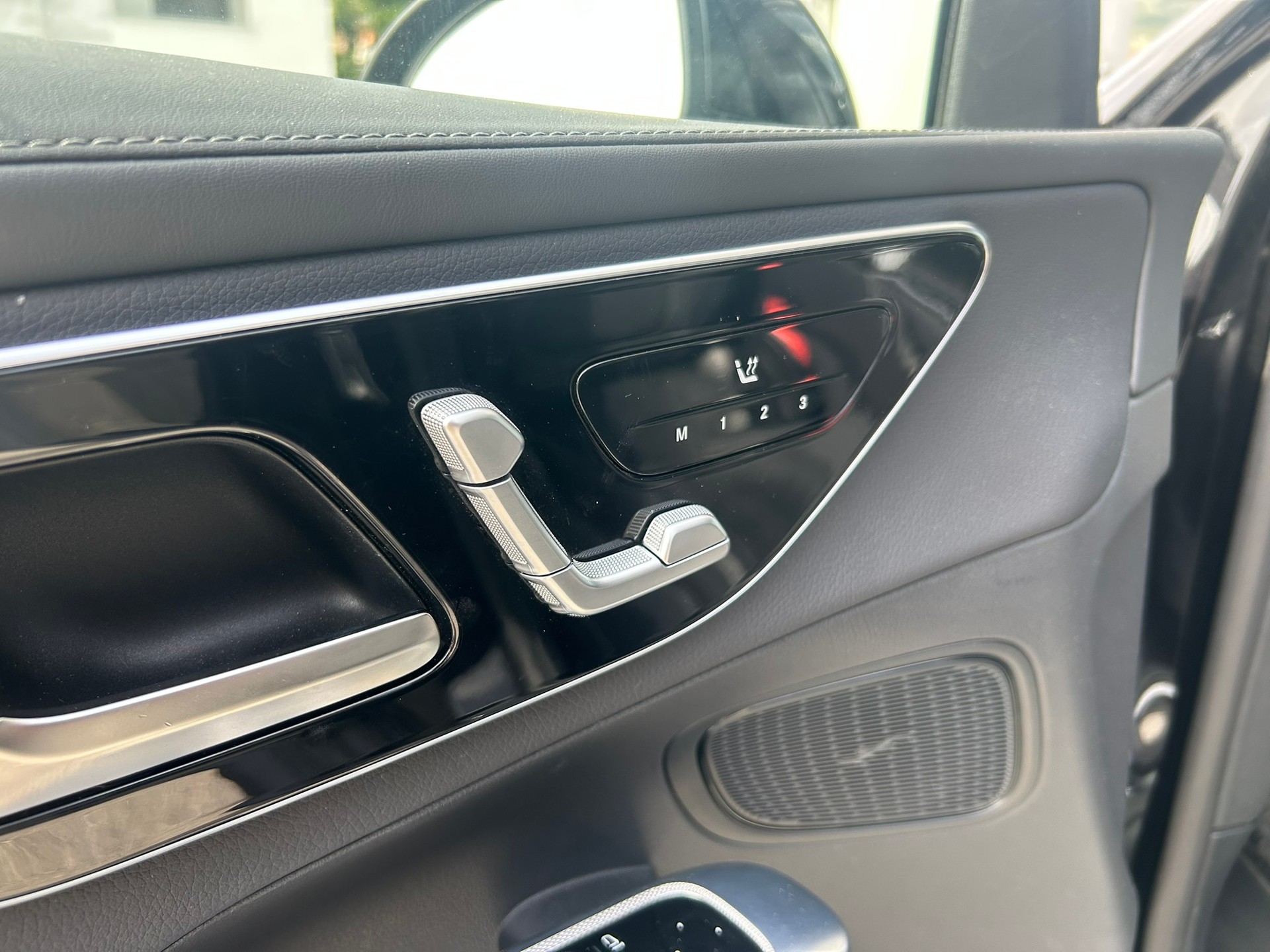 MERCEDES-BENZ GLC 220 d 4Matic AMG Line 9G-Tronic - 17