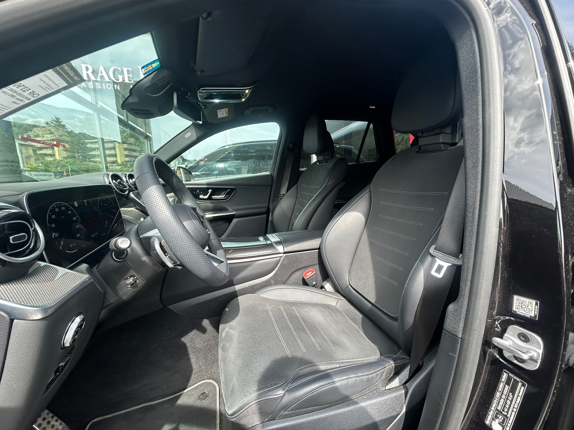 MERCEDES-BENZ GLC 220 d 4Matic AMG Line 9G-Tronic - 12
