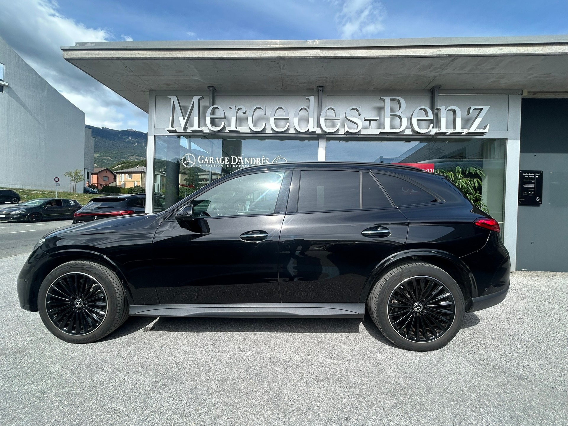 MERCEDES-BENZ GLC 220 d 4Matic AMG Line 9G-Tronic - 4