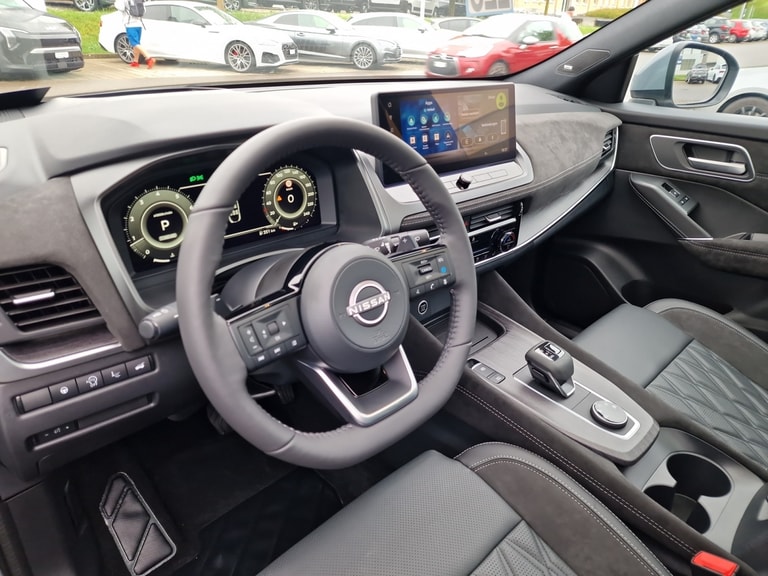 nissan Gallery 12