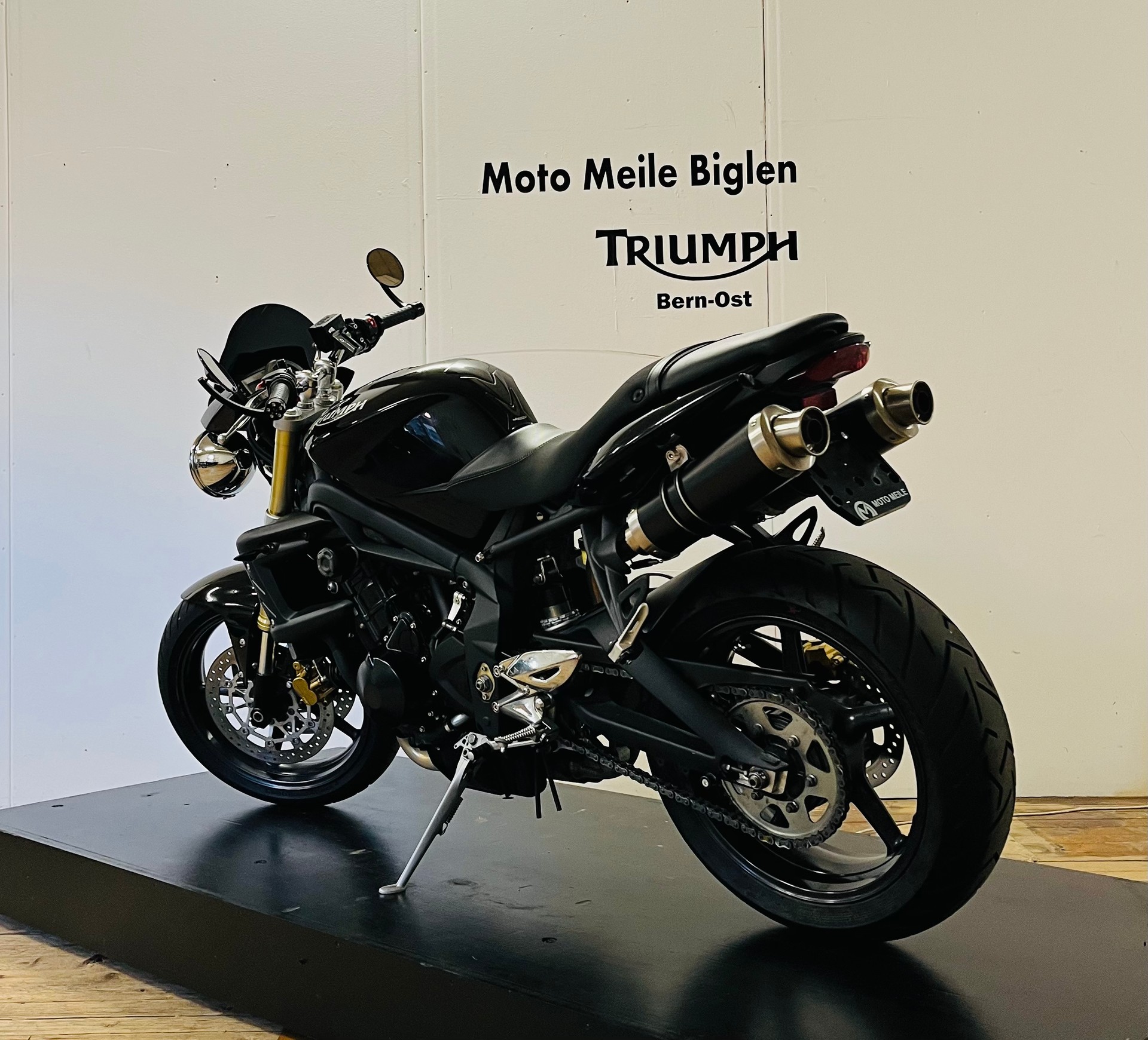 TRIUMPH Street Triple 675 - 2