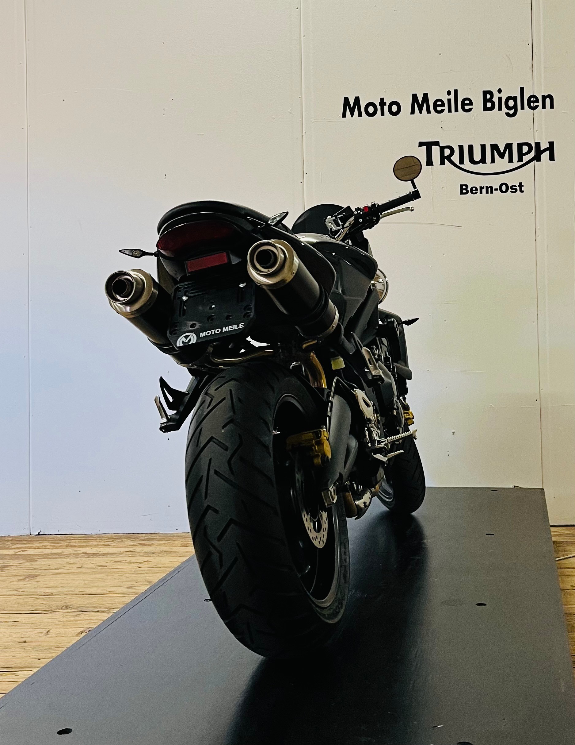 TRIUMPH Street Triple 675 - 8