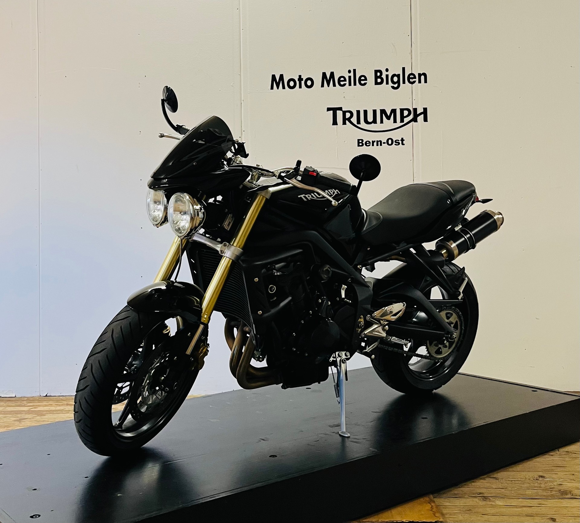 TRIUMPH Street Triple 675 - 4
