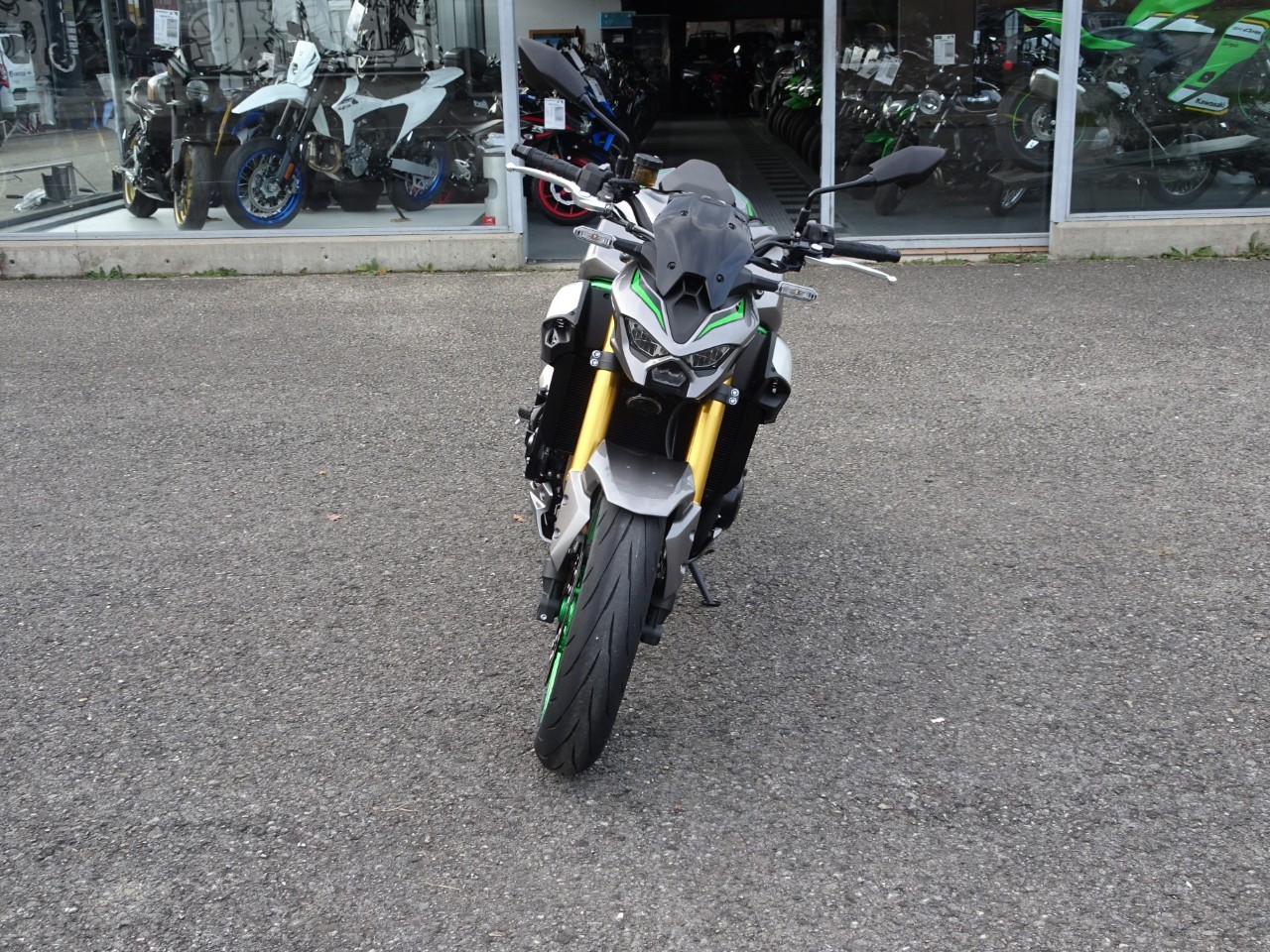 KAWASAKI Z 900 SE - 3